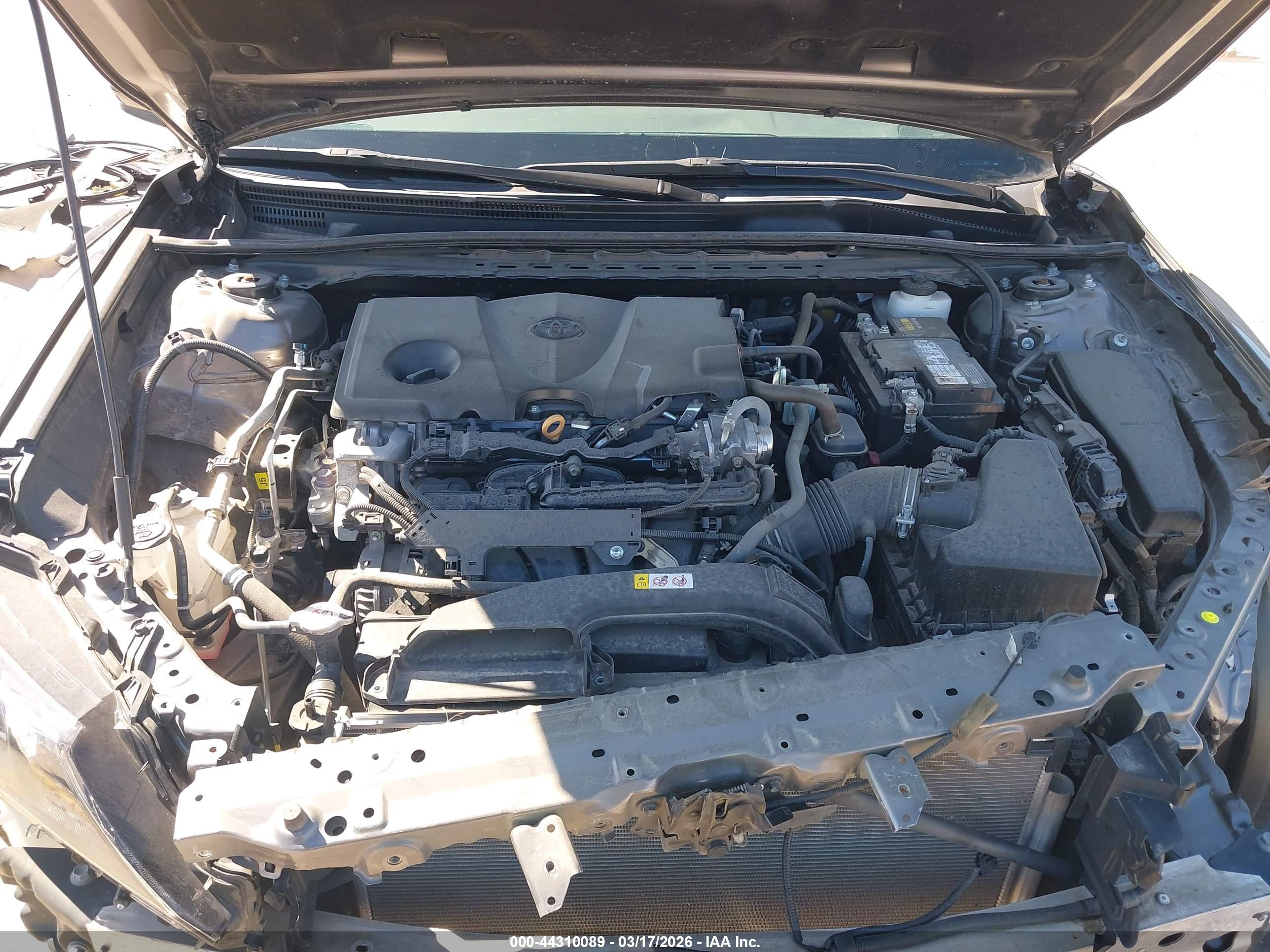 TOYOTA CAMRY image 10