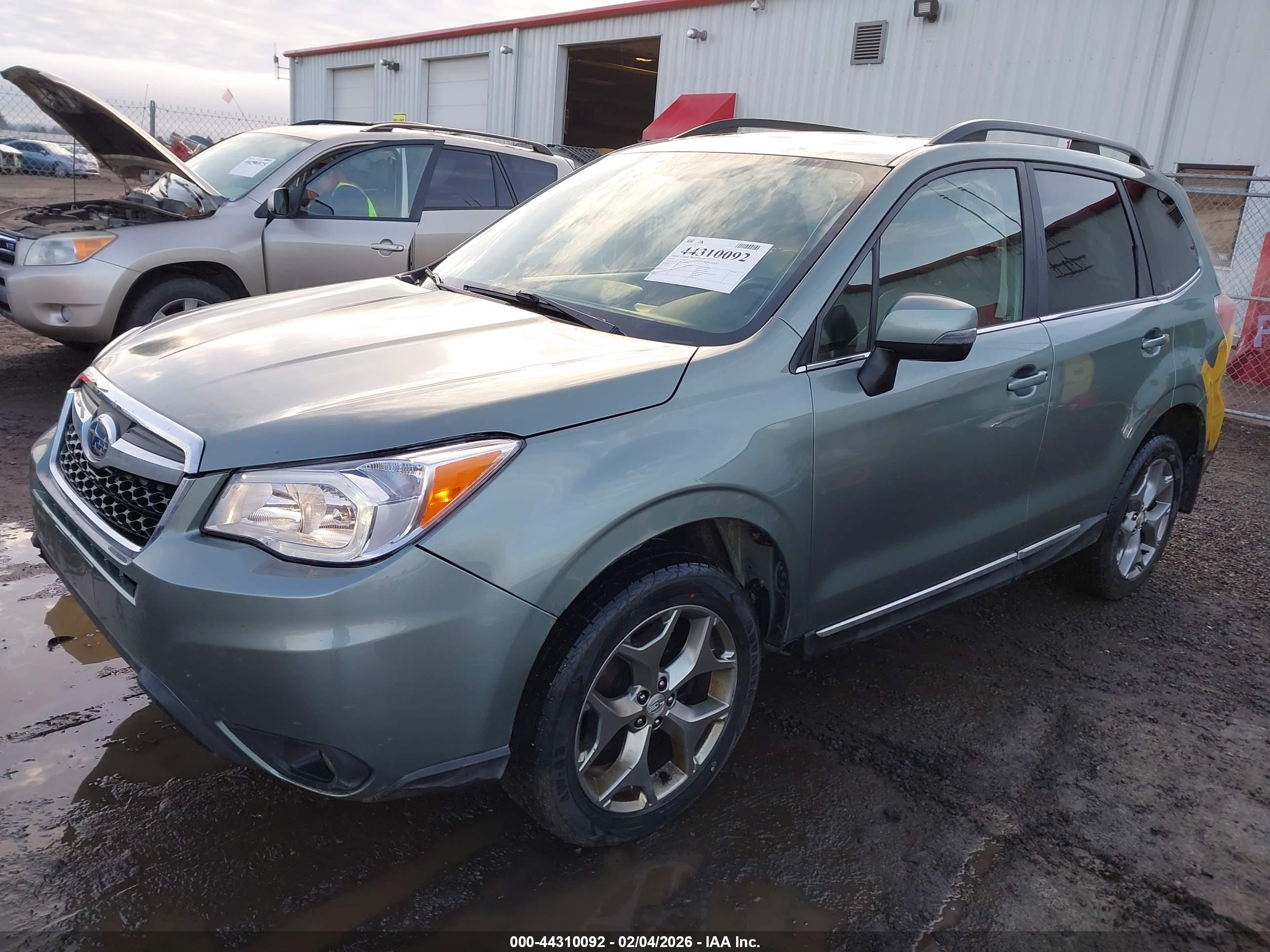 SUBARU FORESTER image 2