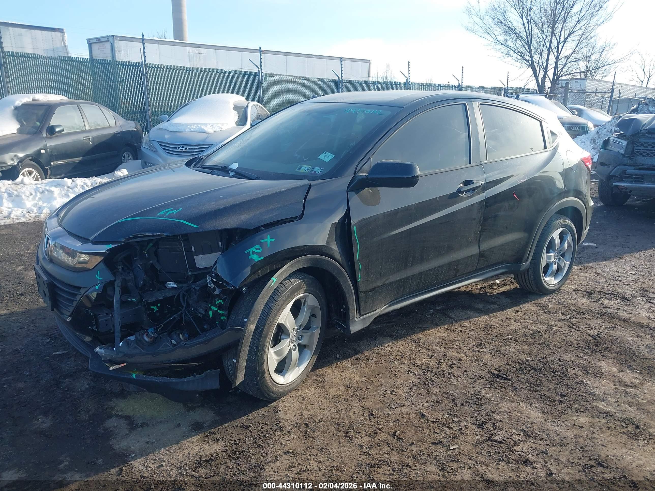 HONDA HR-V image 2