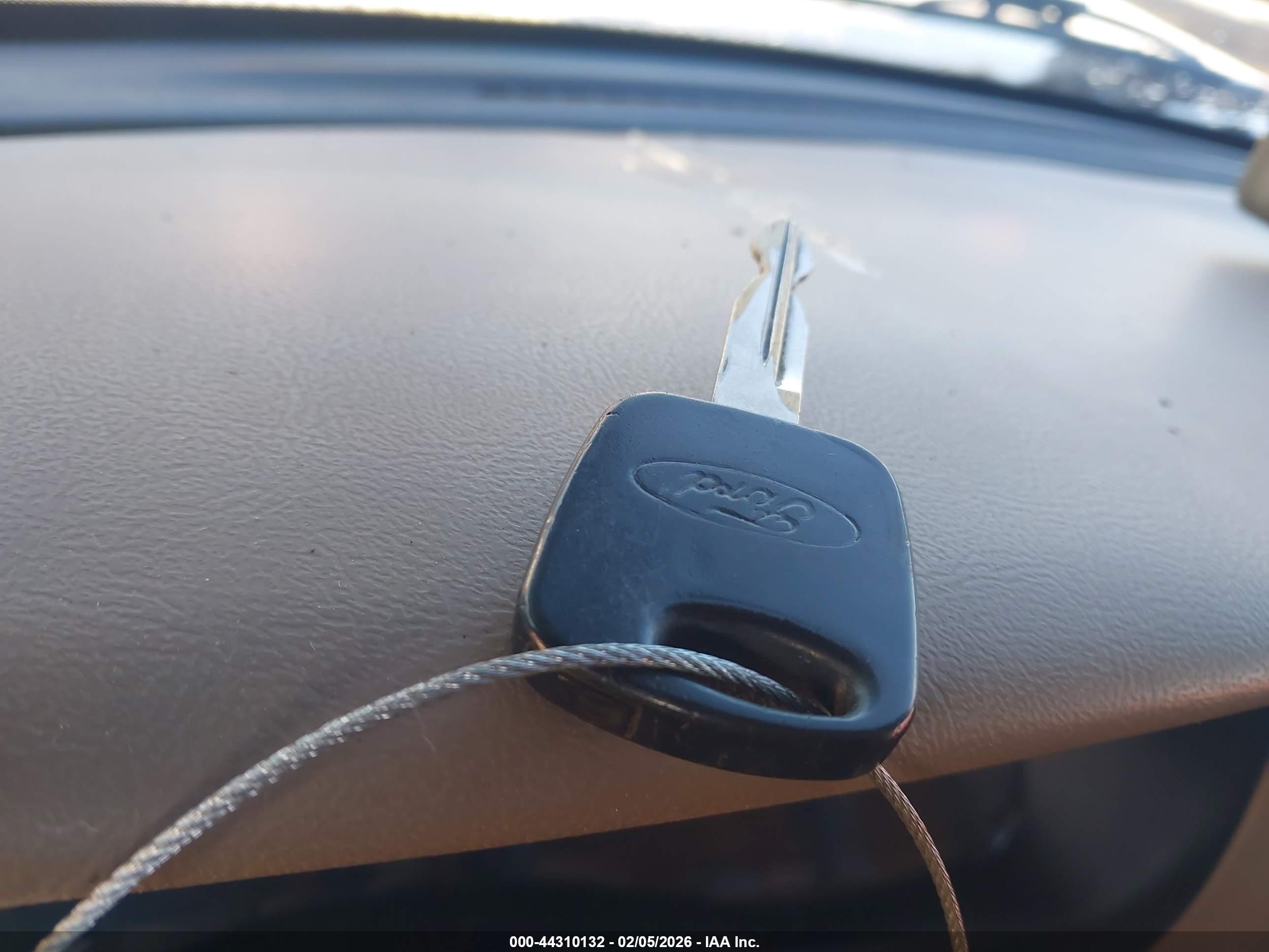 FORD RANGER image 11