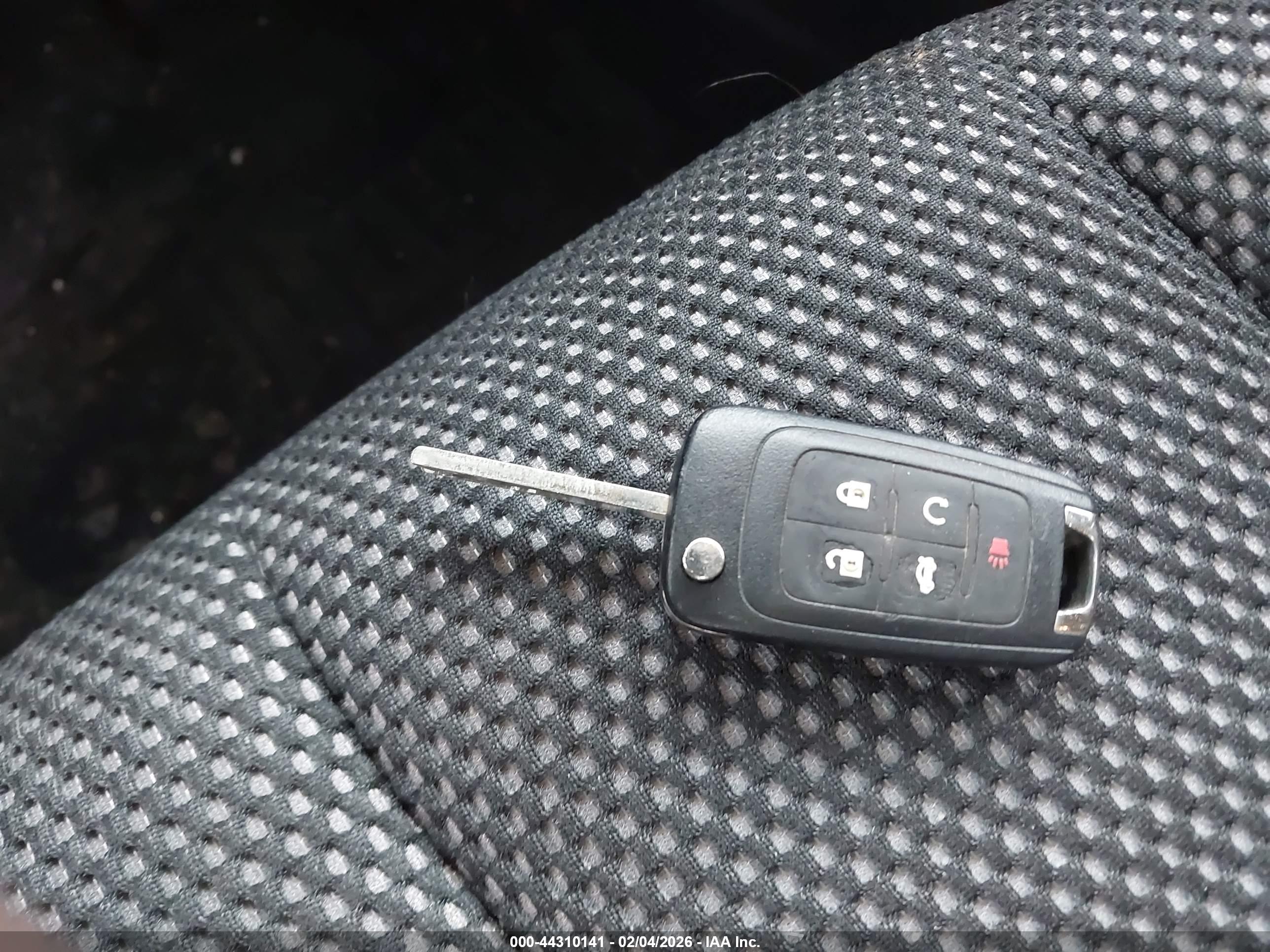 CHEVROLET EQUINOX image 11