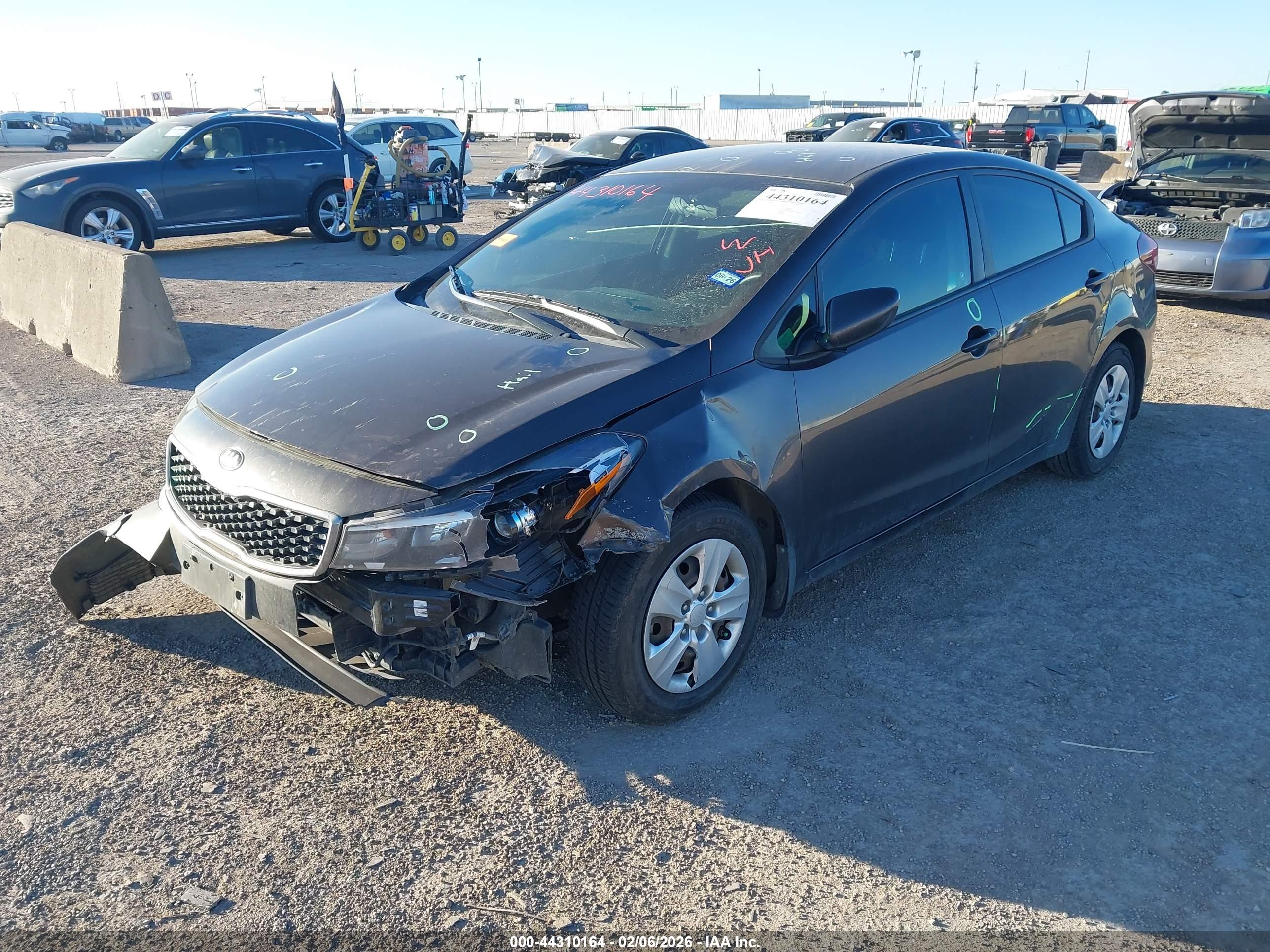 KIA FORTE image 2