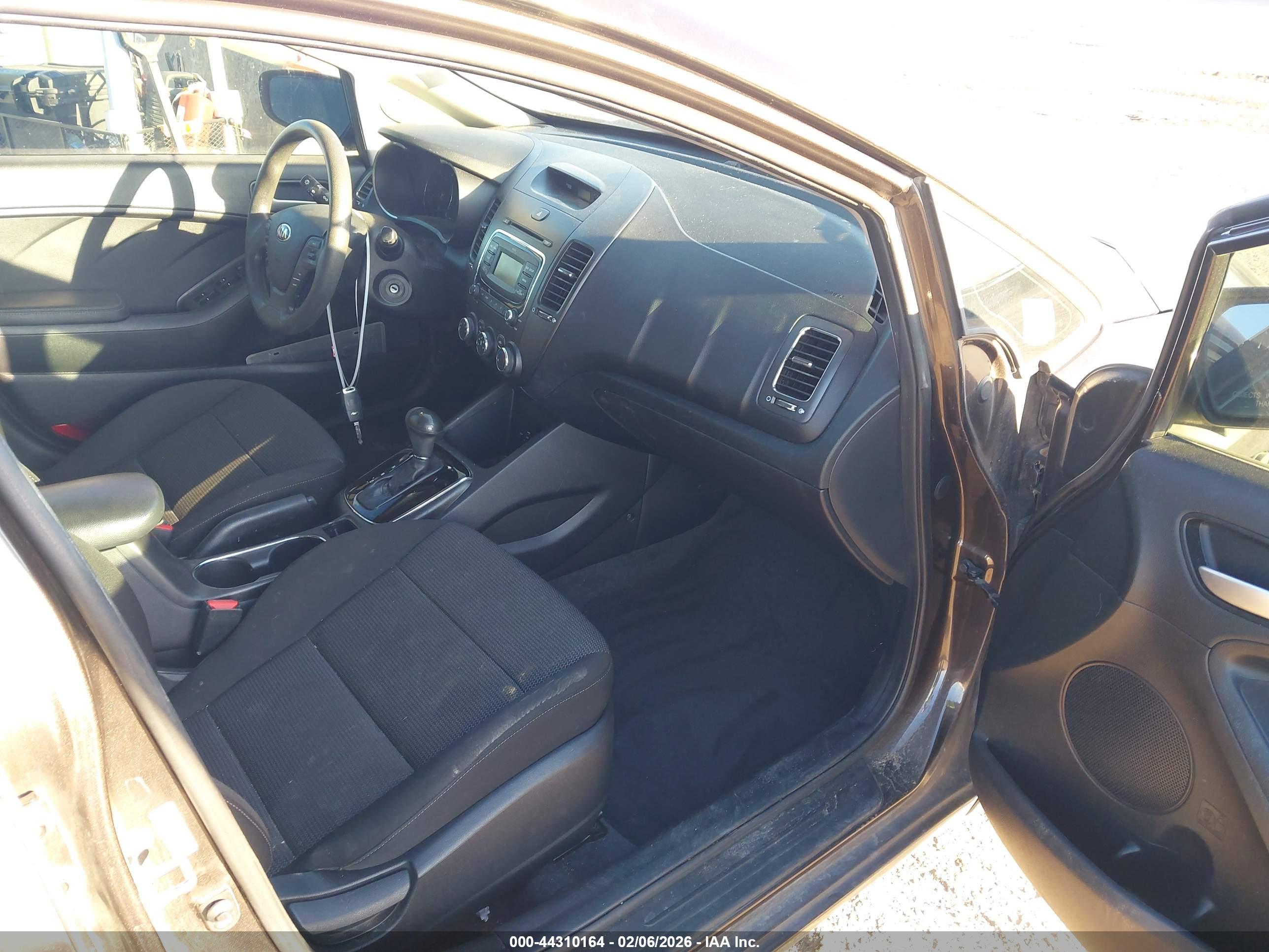 KIA FORTE image 5