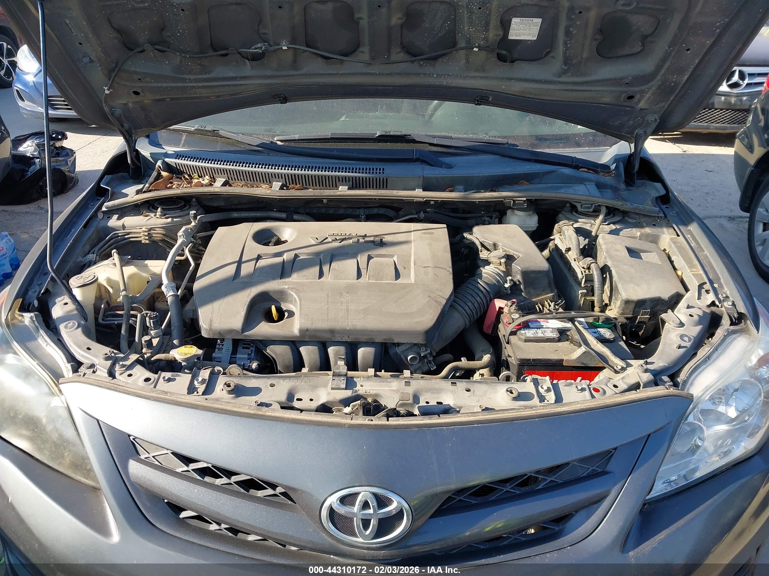 TOYOTA COROLLA image 10
