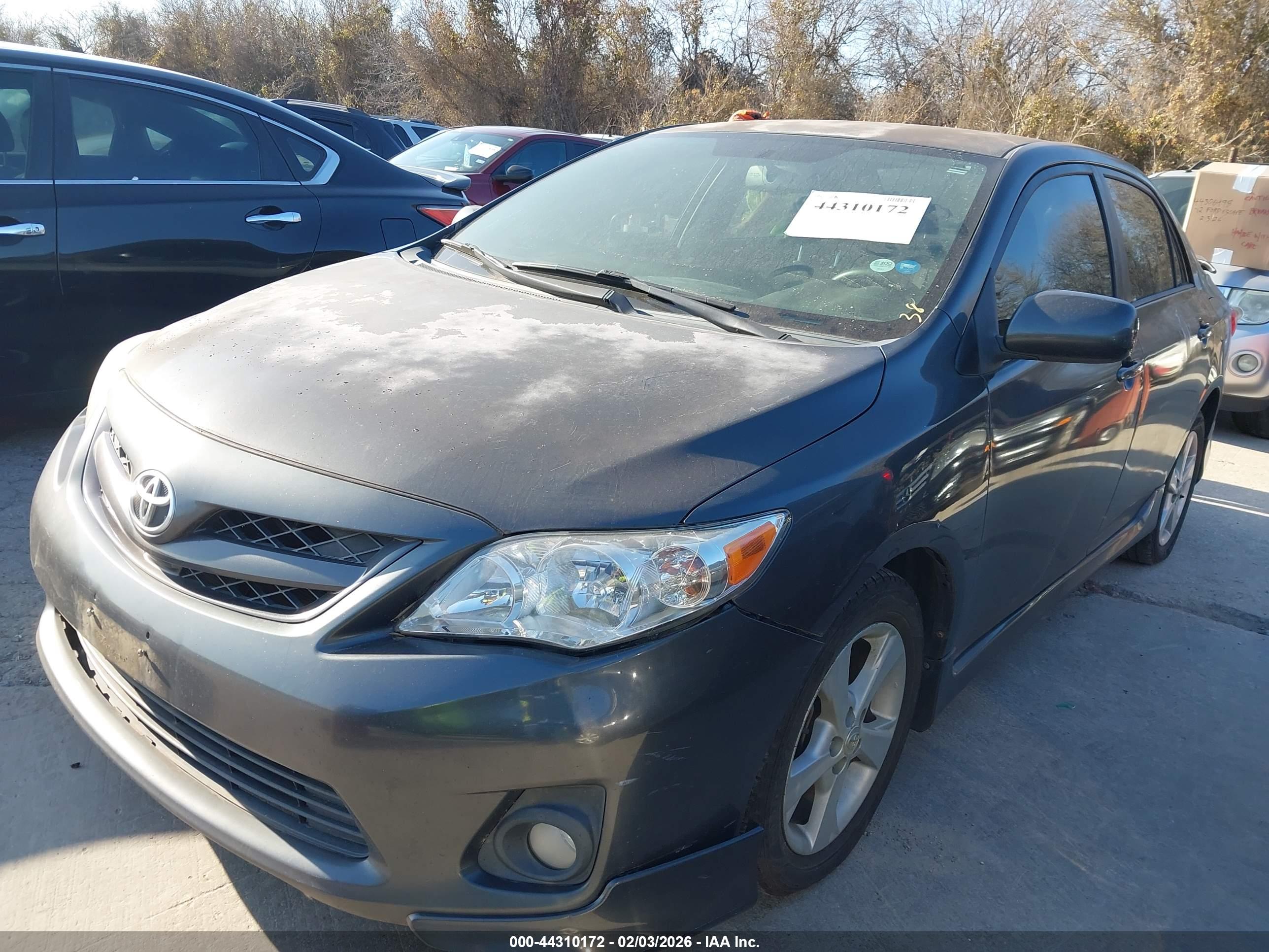TOYOTA COROLLA image 6