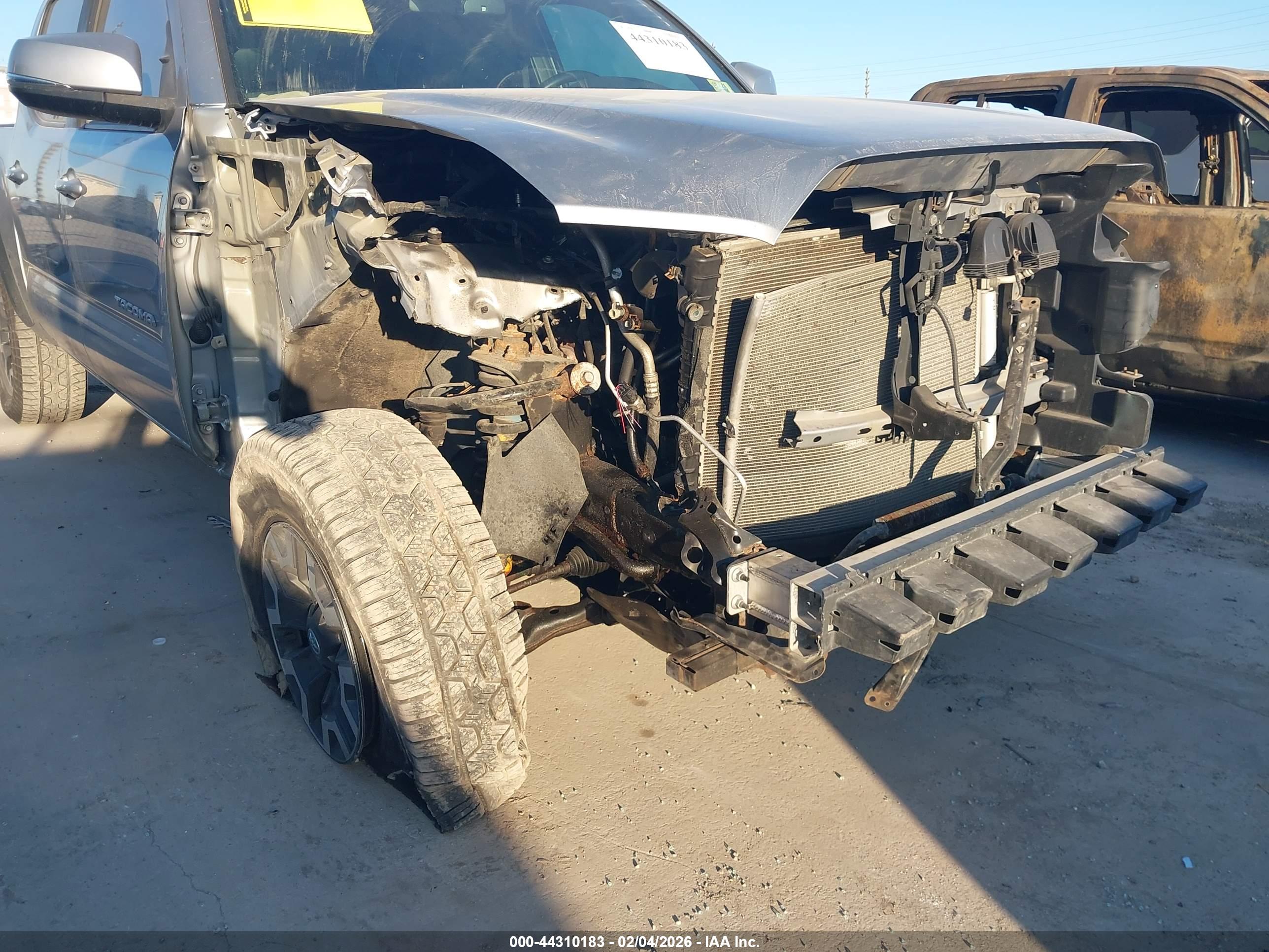 TOYOTA TACOMA image 6