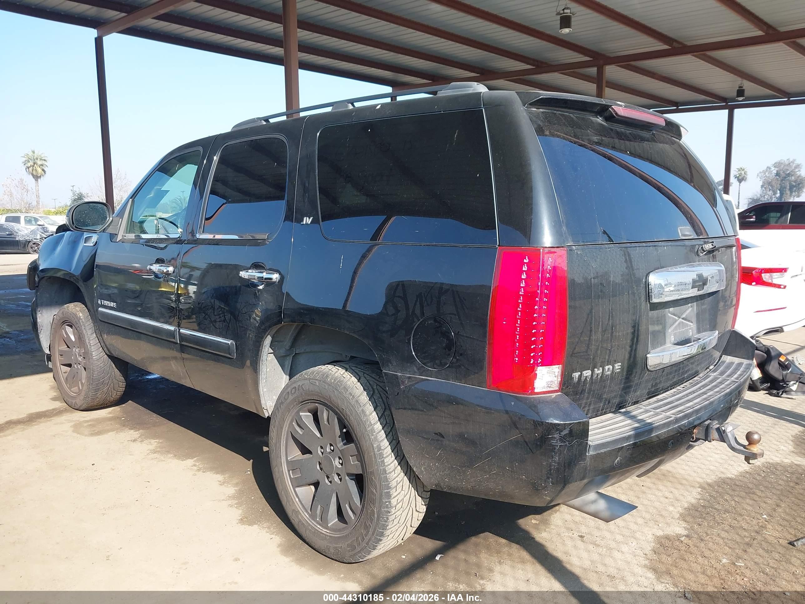 CHEVROLET TAHOE image 3