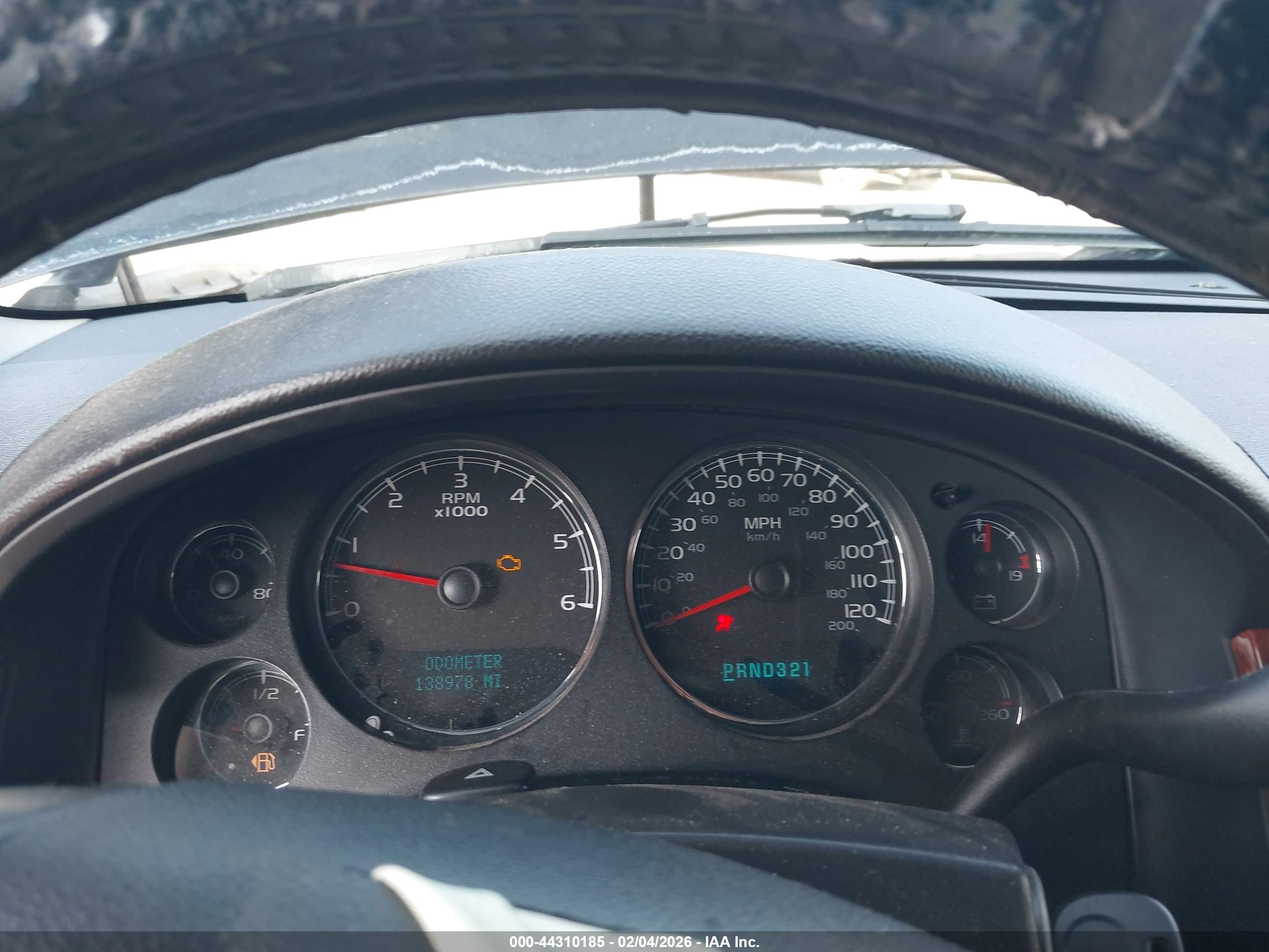 CHEVROLET TAHOE image 7