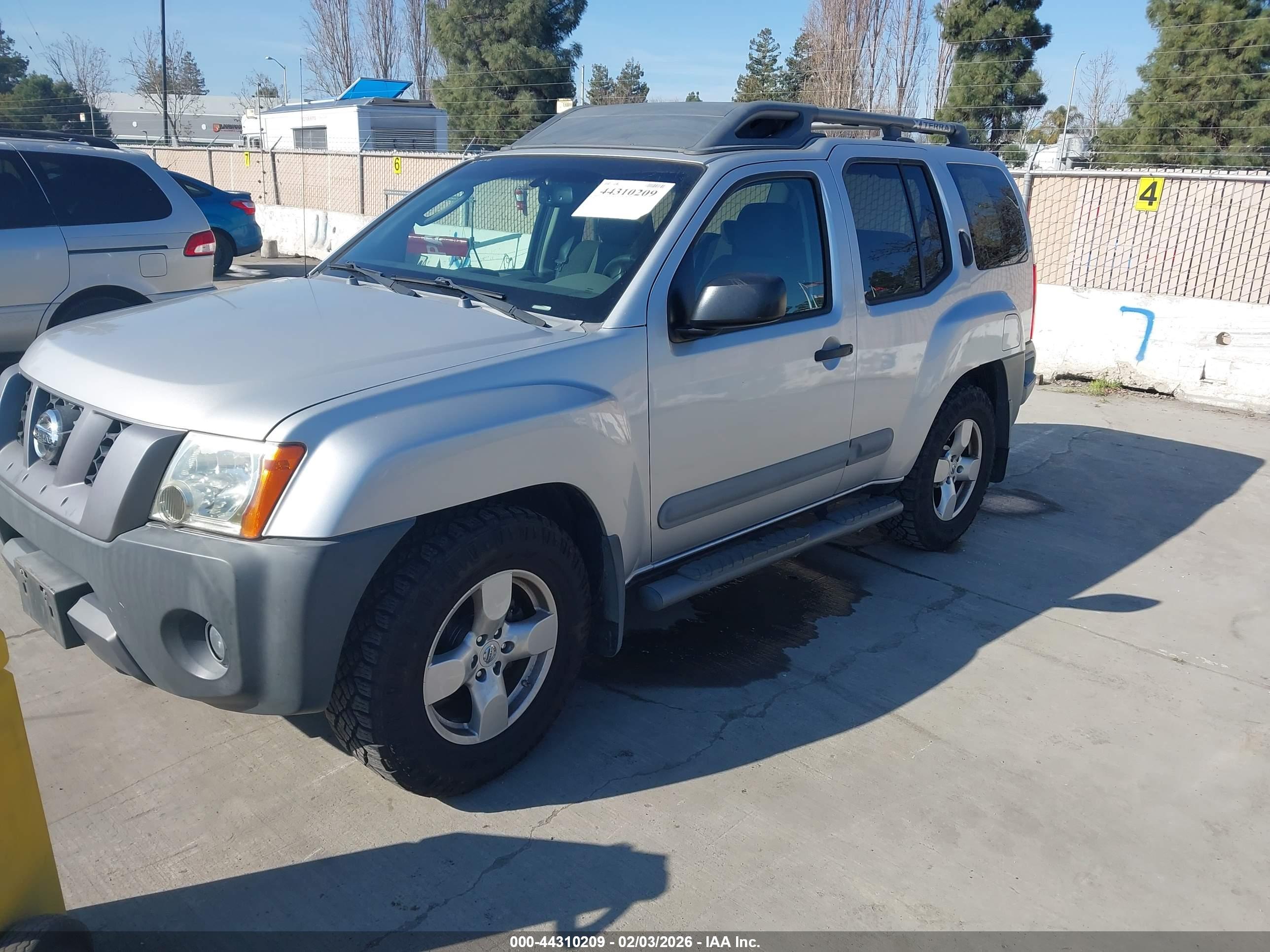 NISSAN XTERRA image 2
