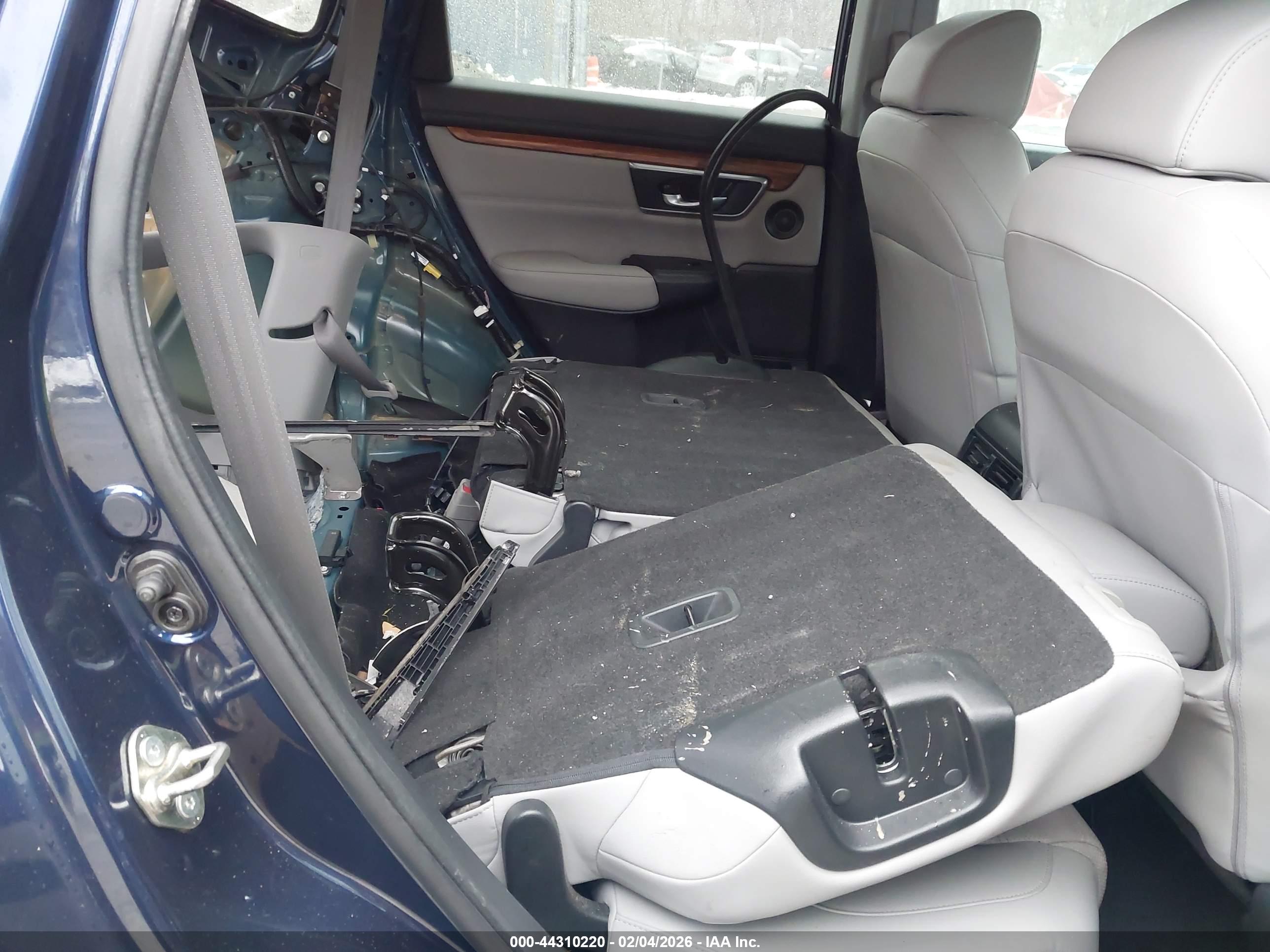 HONDA CR-V image 8