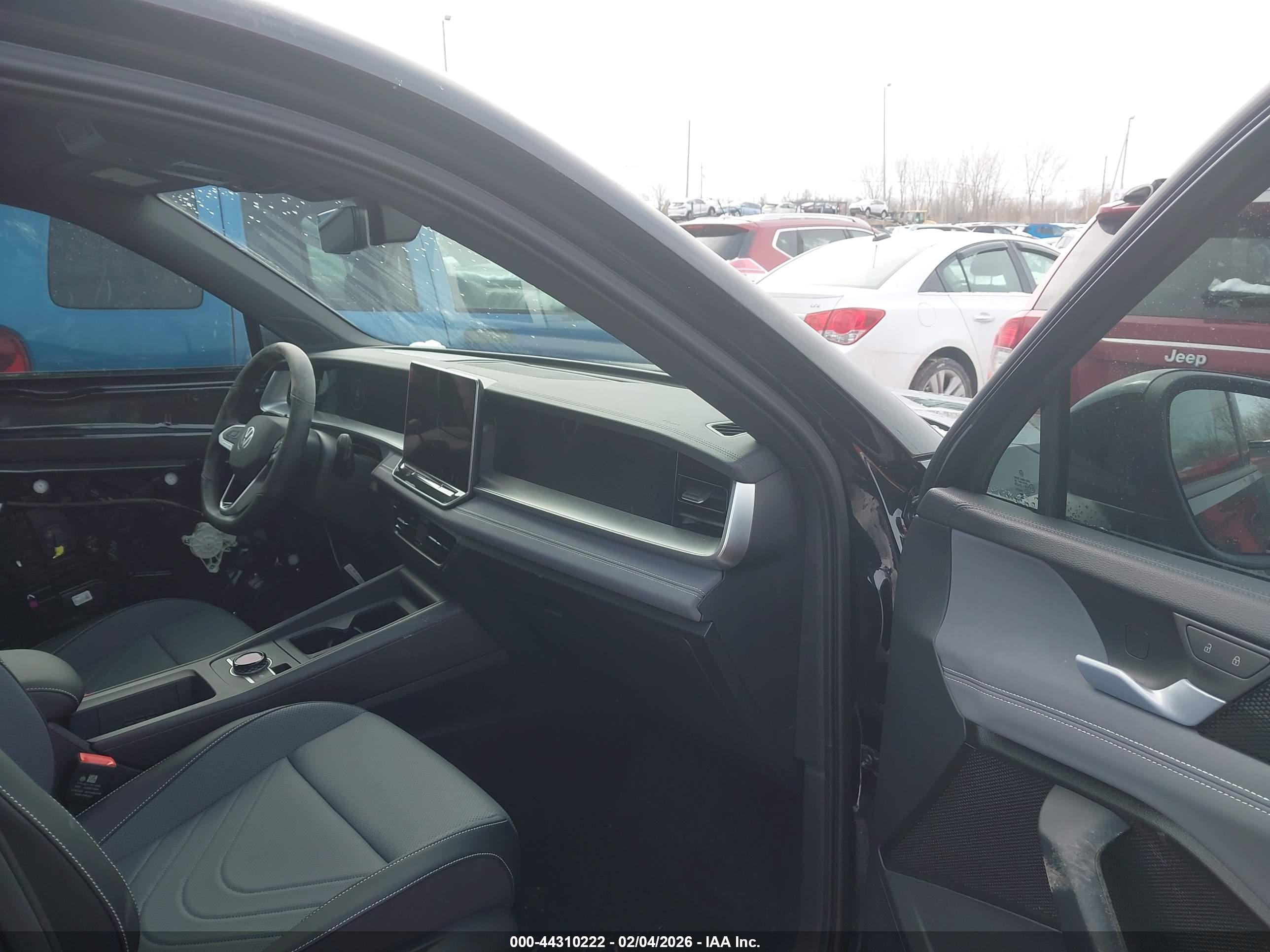 VOLKSWAGEN TIGUAN image 5