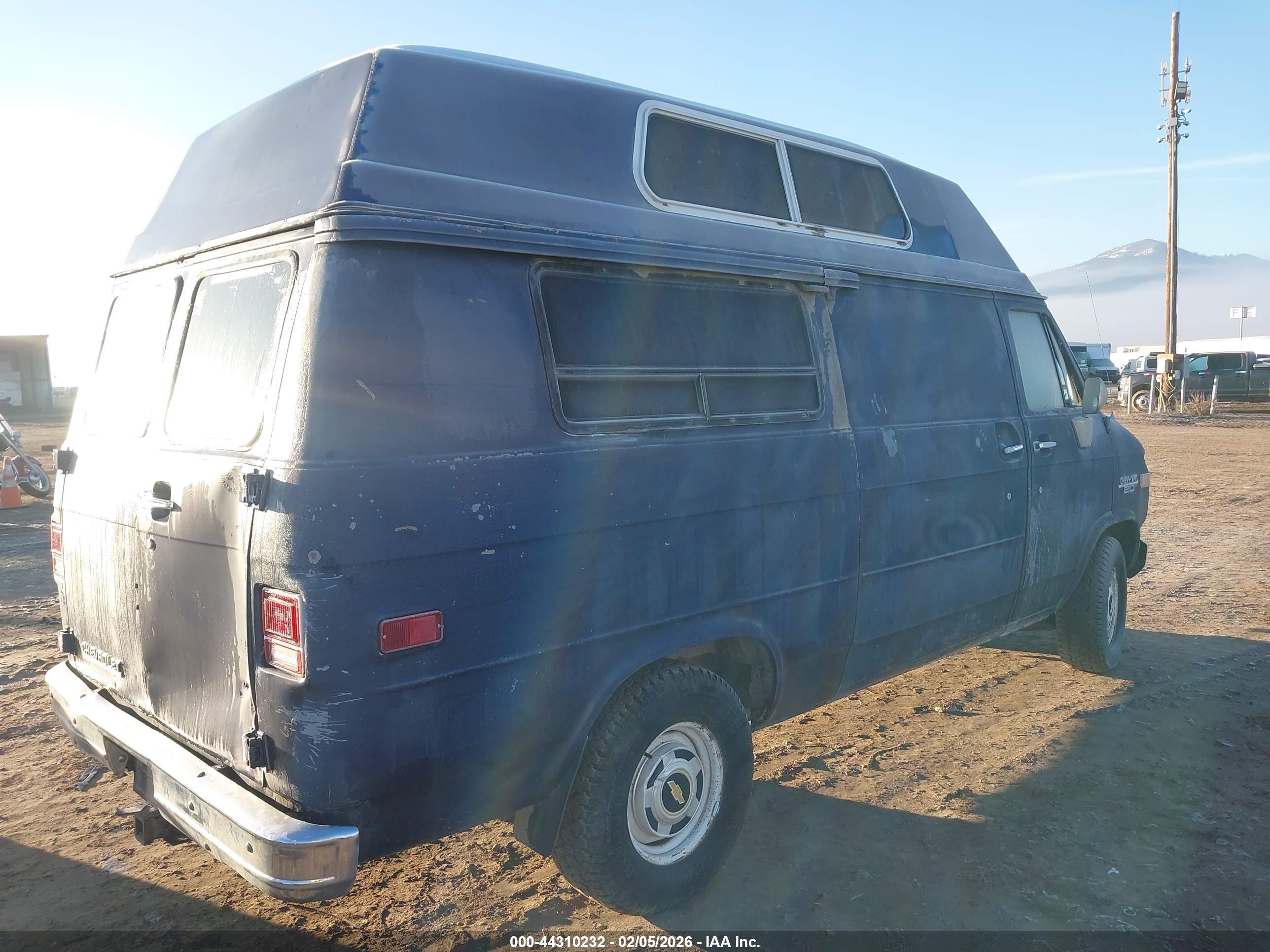 CHEVROLET G20 image 4