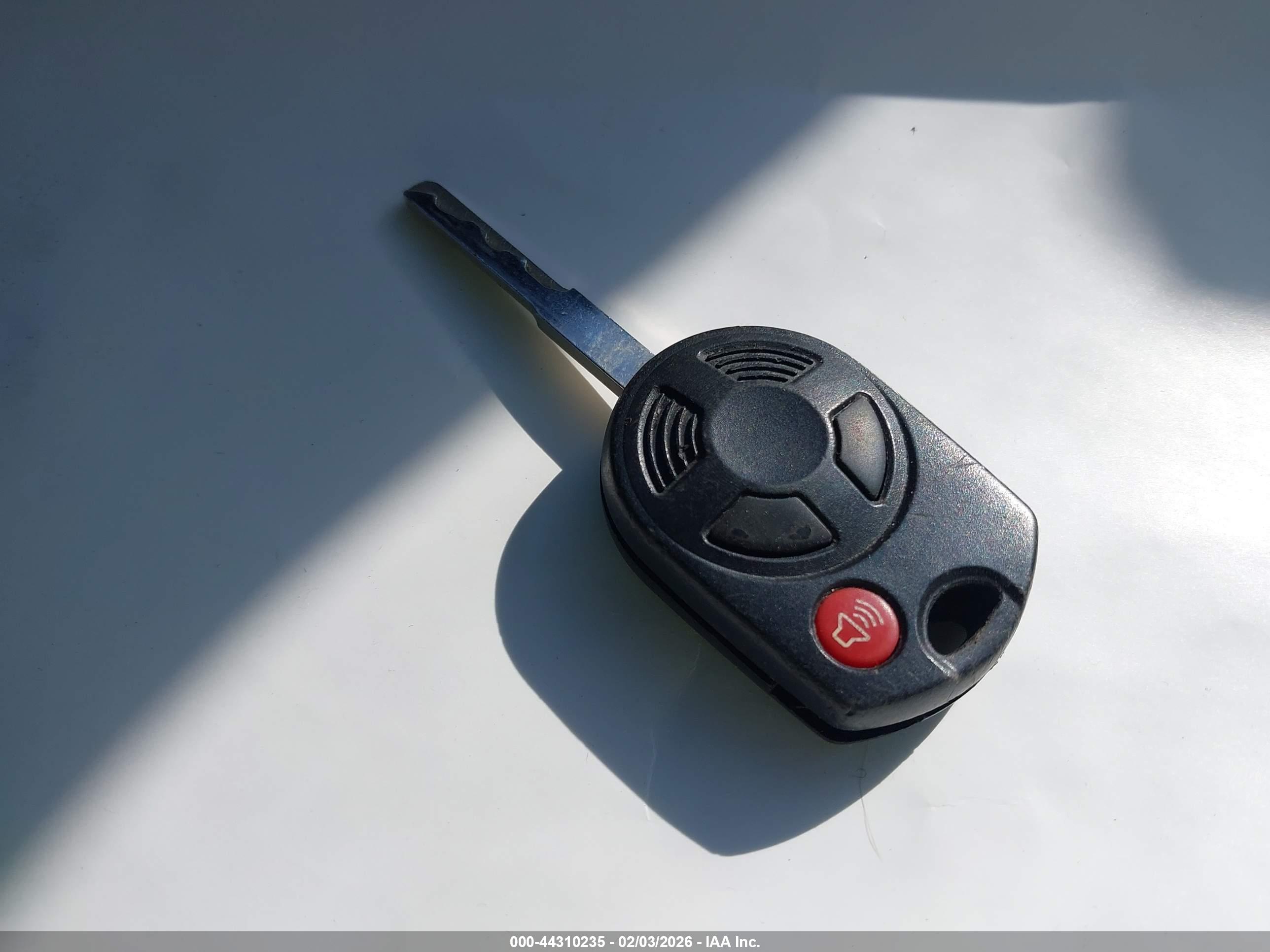 FORD ESCAPE image 11