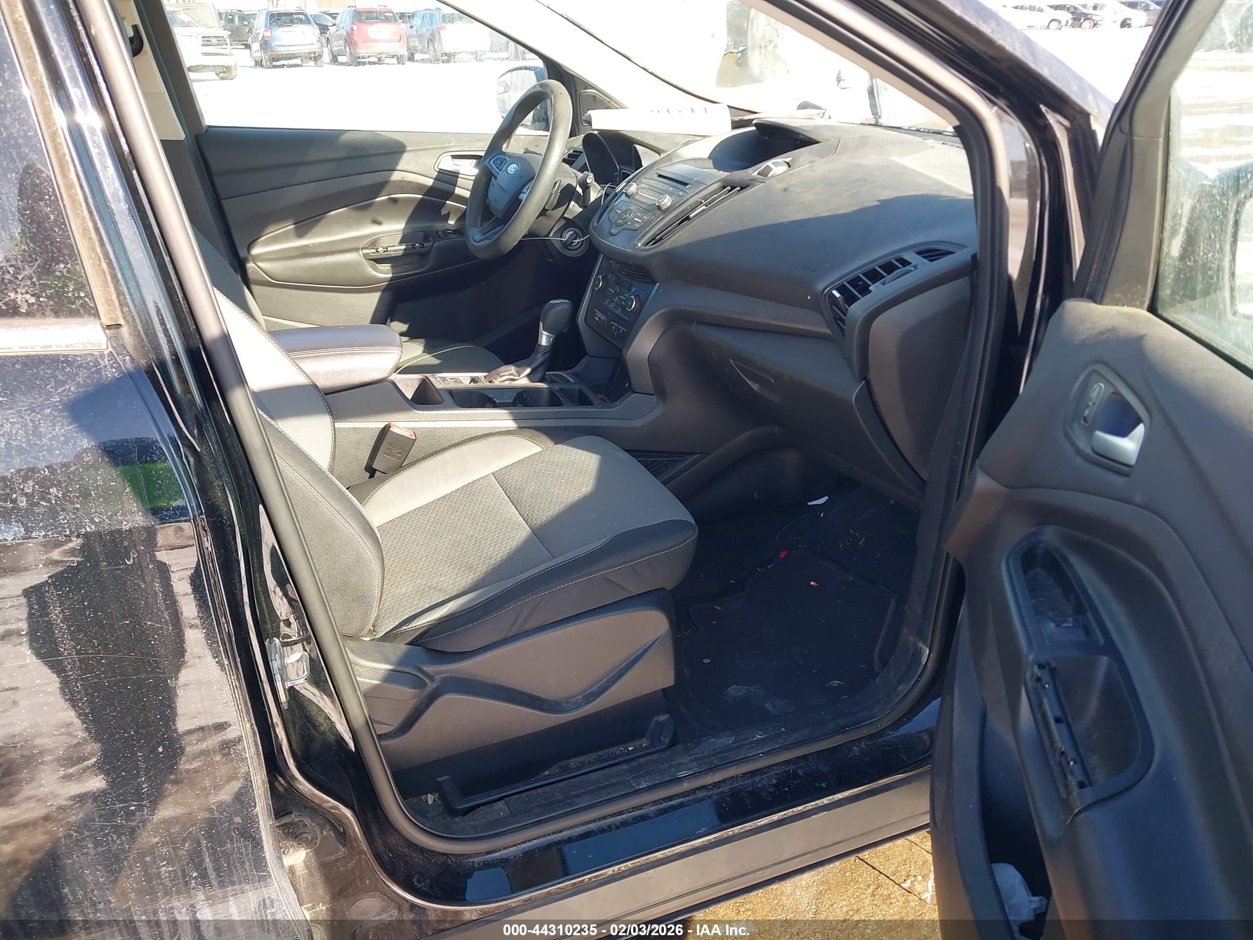 FORD ESCAPE image 5