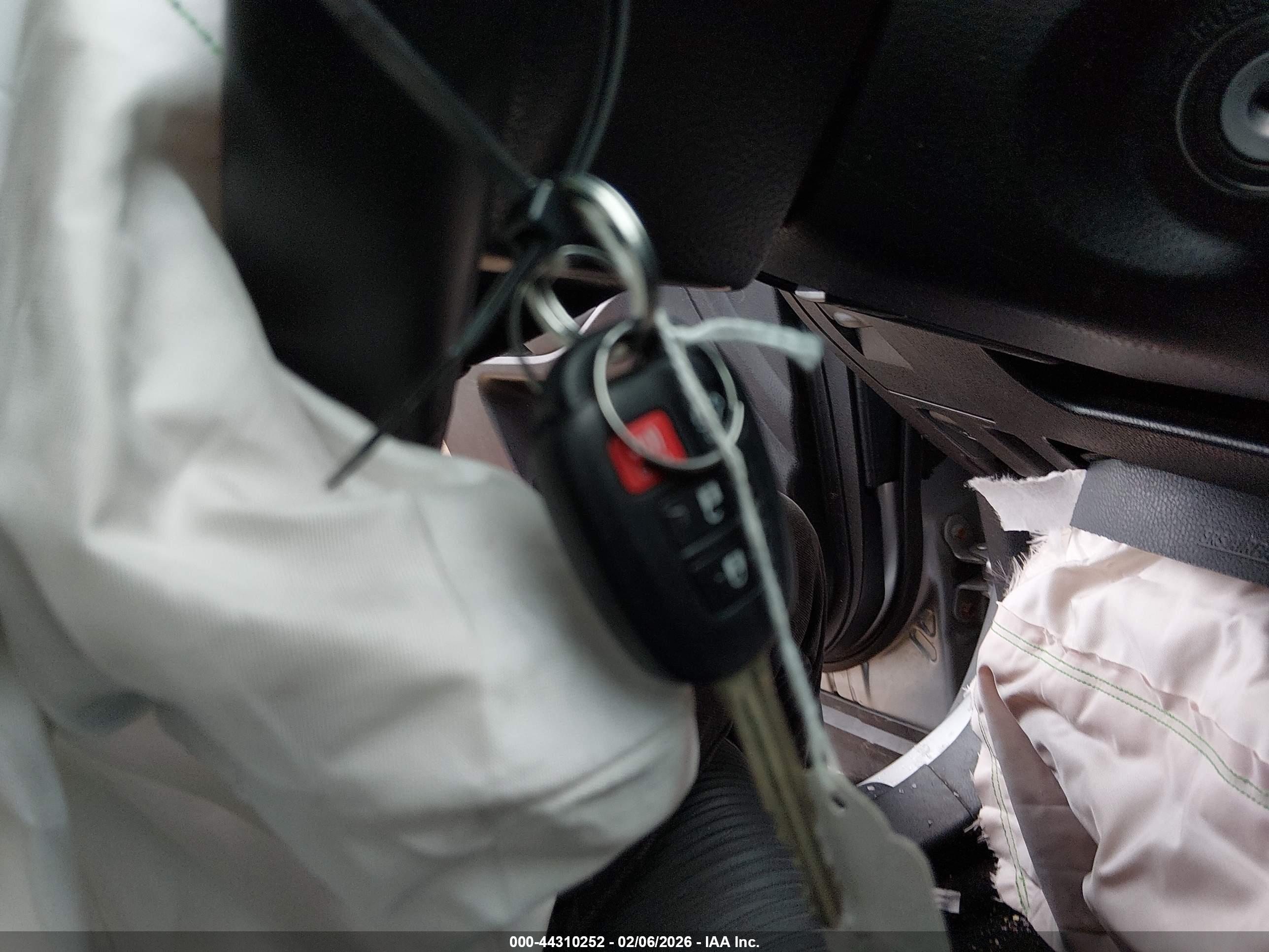 TOYOTA HIGHLANDER image 11