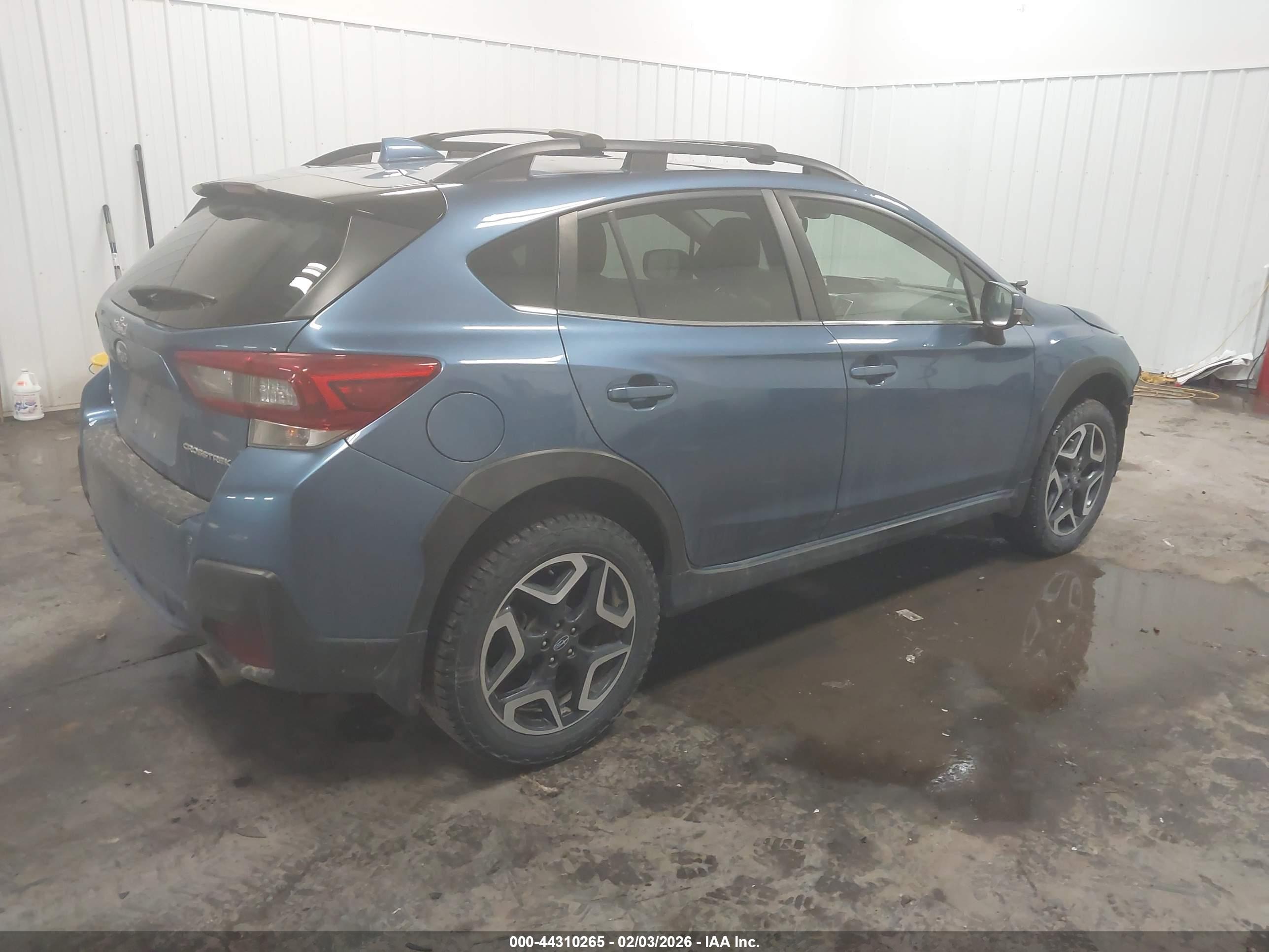 SUBARU CROSSTREK image 4