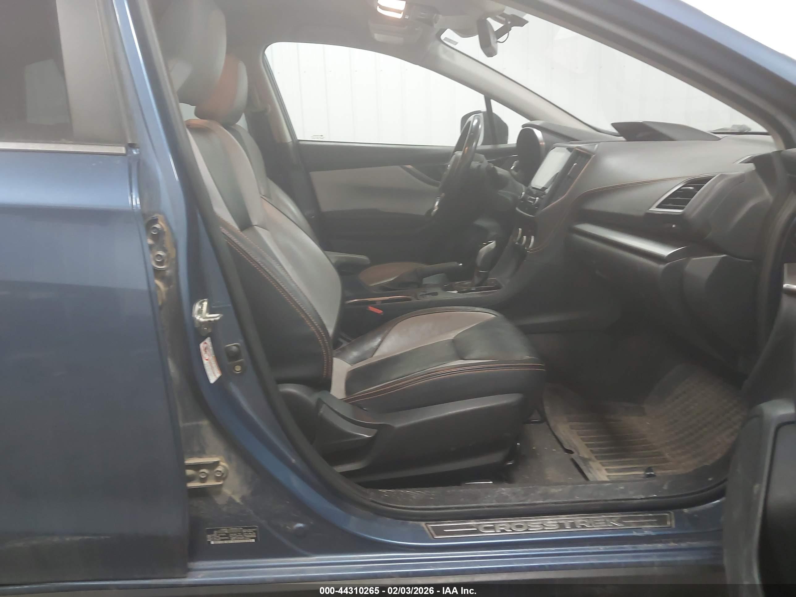 SUBARU CROSSTREK image 5