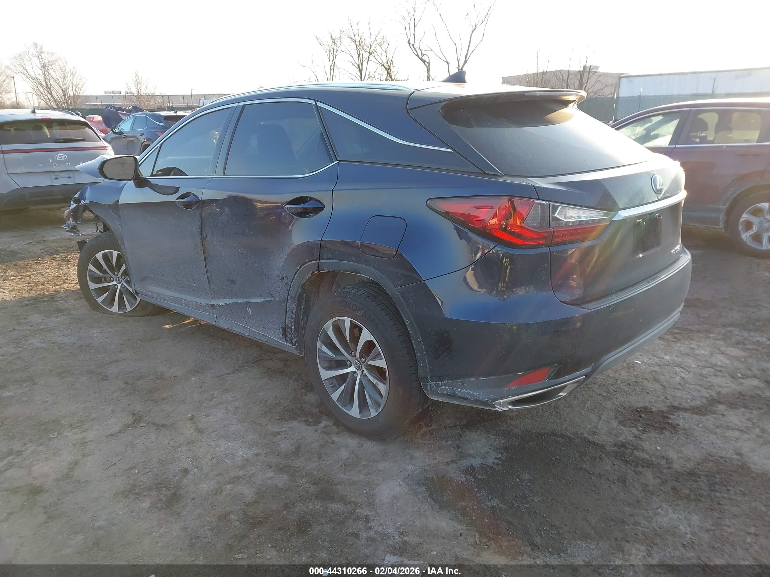LEXUS RX image 3