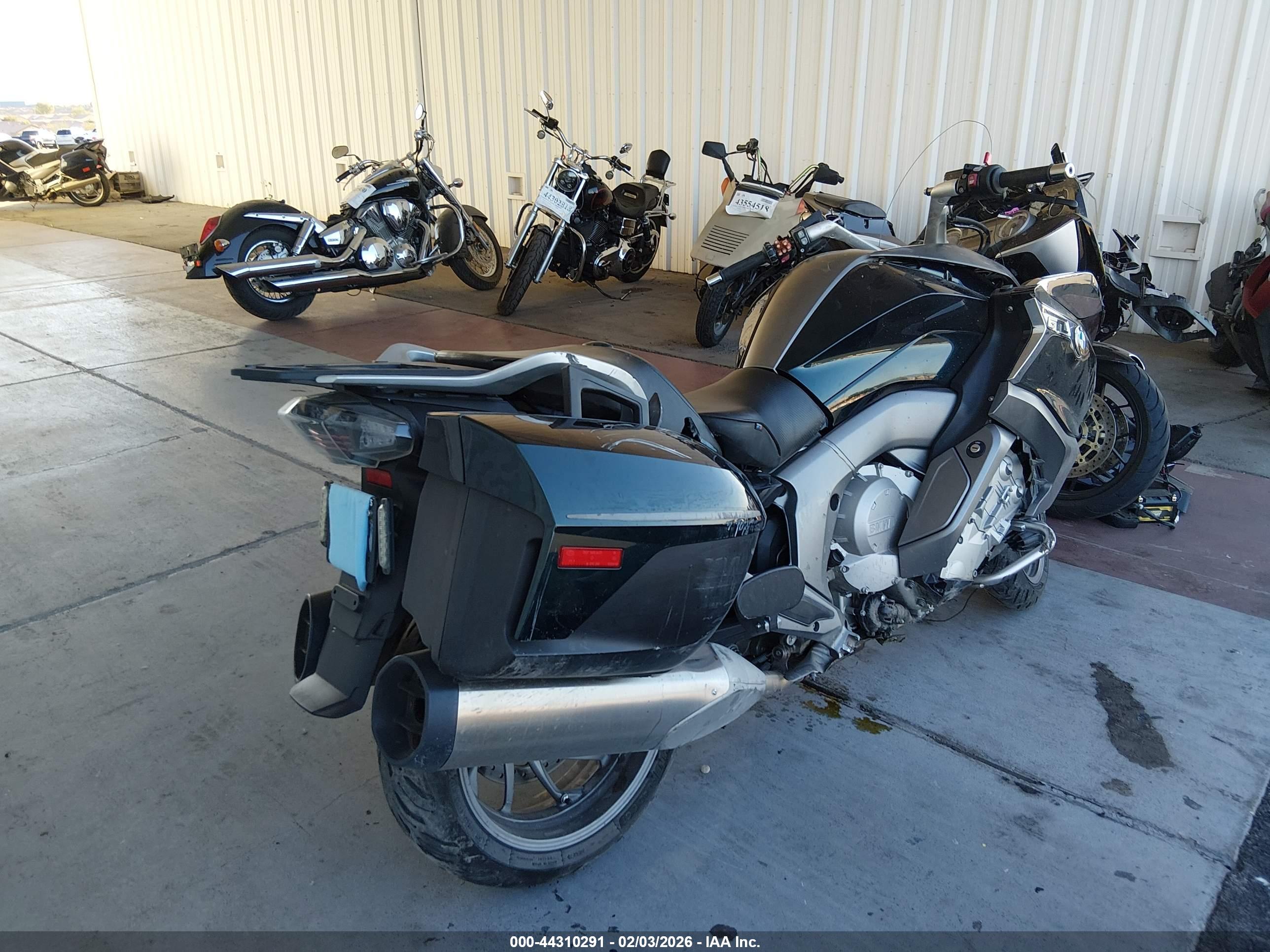 BMW K1600 image 4