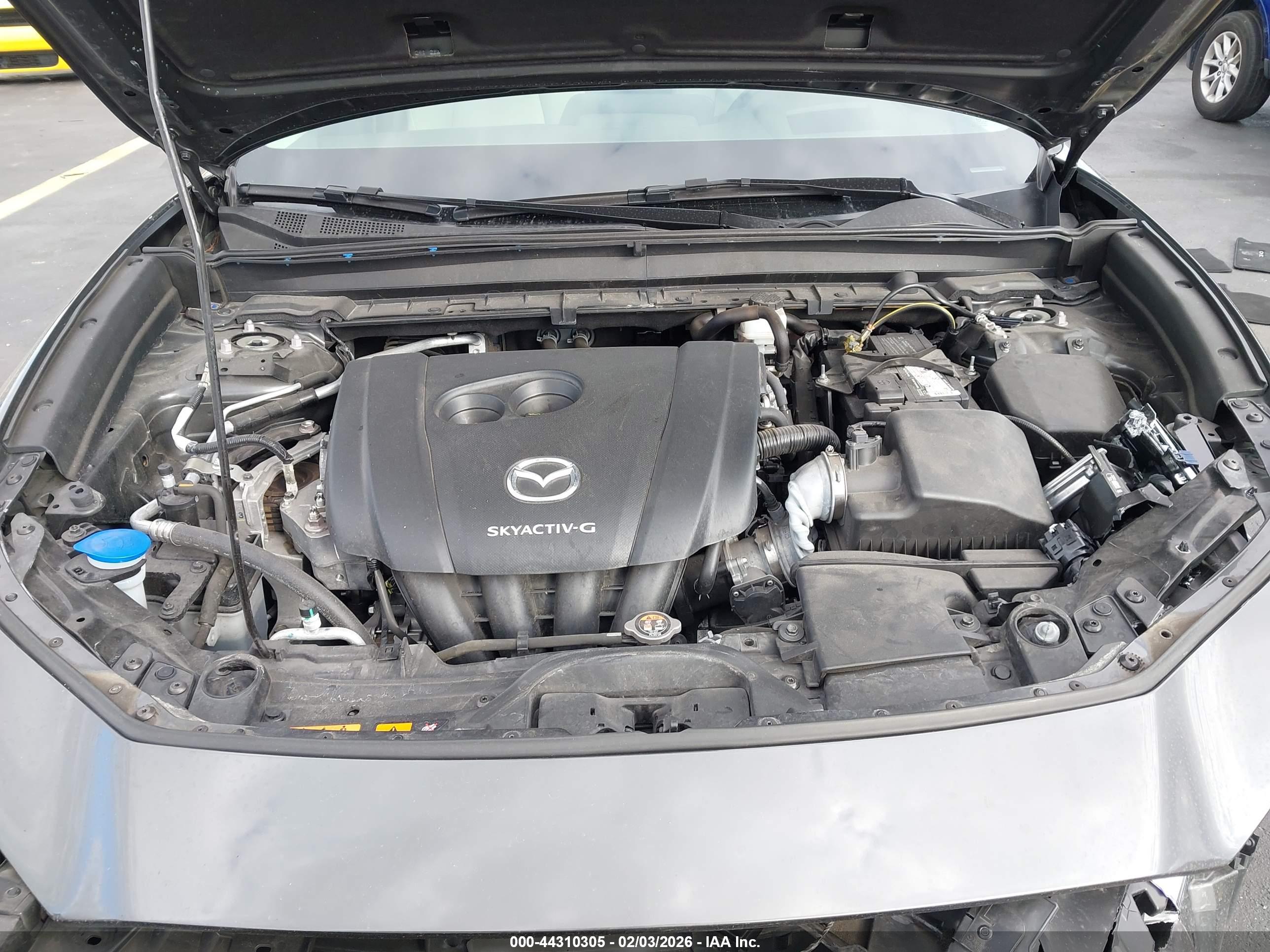 MAZDA CX-30 image 10