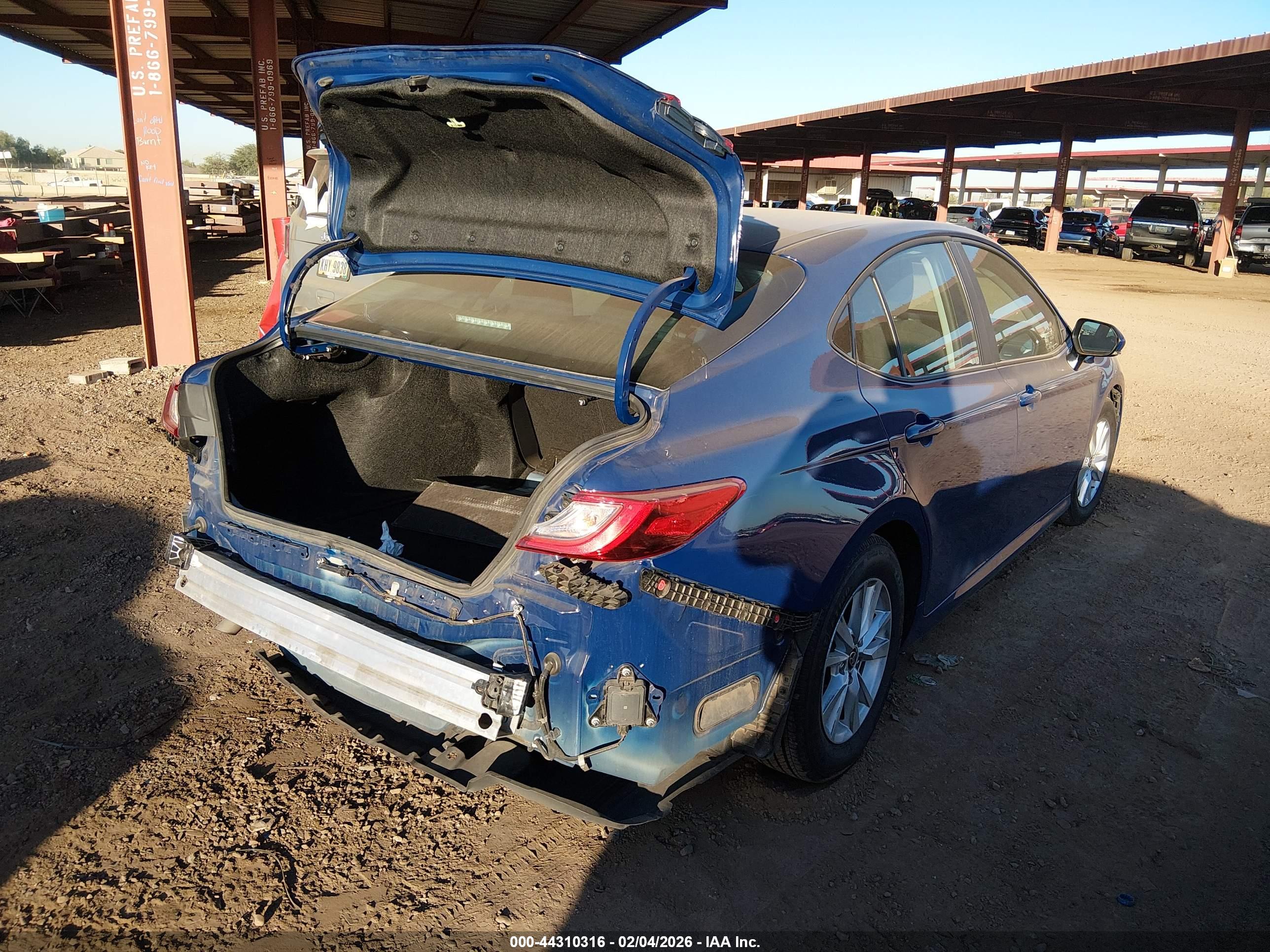 TOYOTA CAMRY image 6