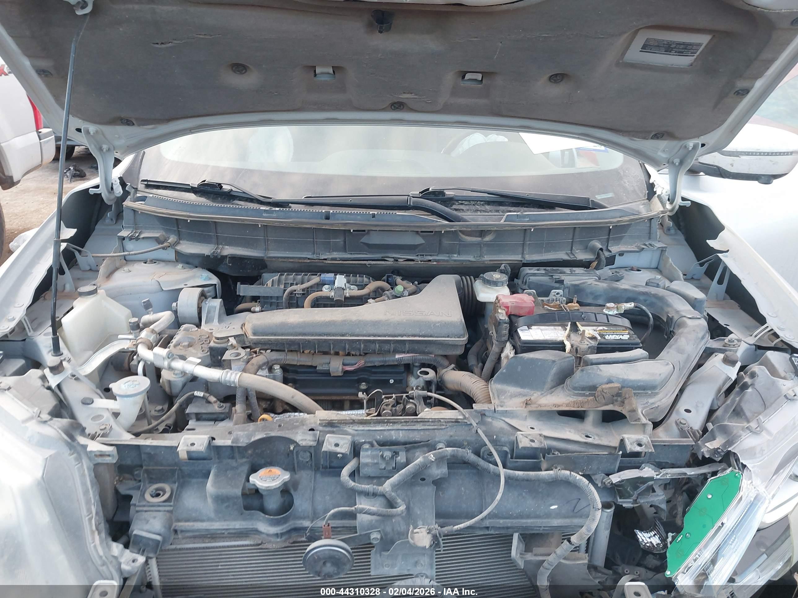 NISSAN ROGUE image 10