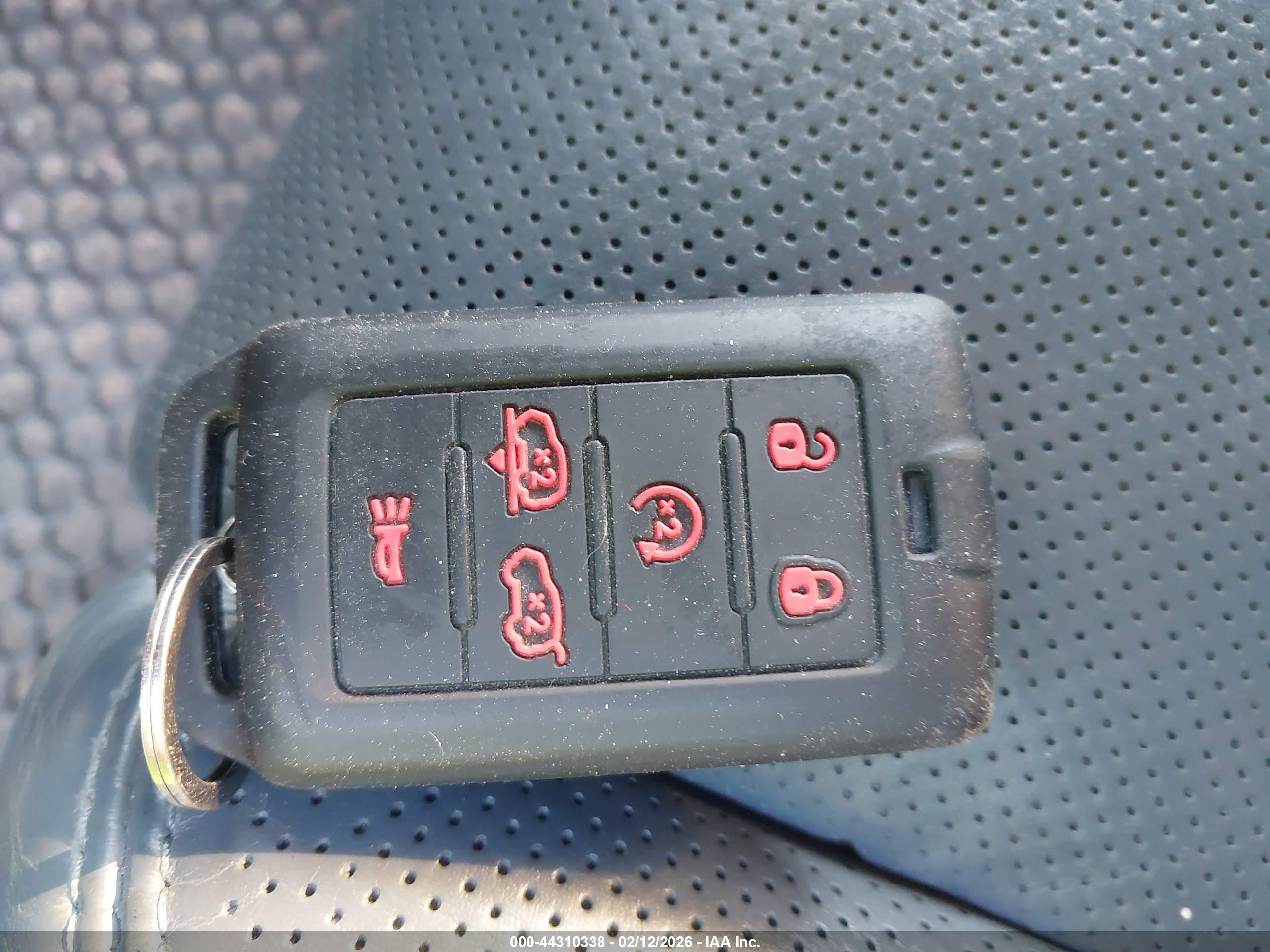 JEEP GRAND image 11