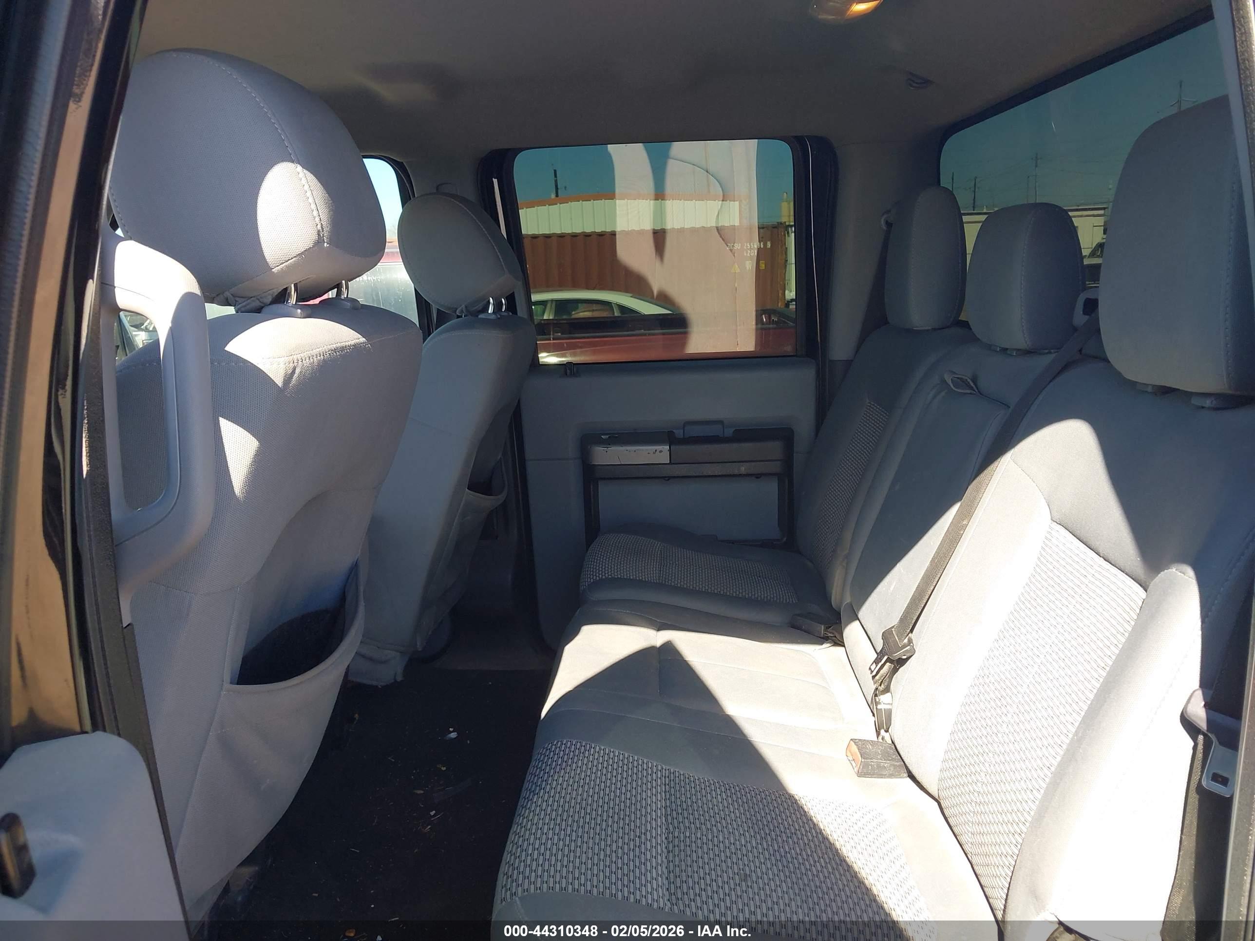 FORD F-350 image 7