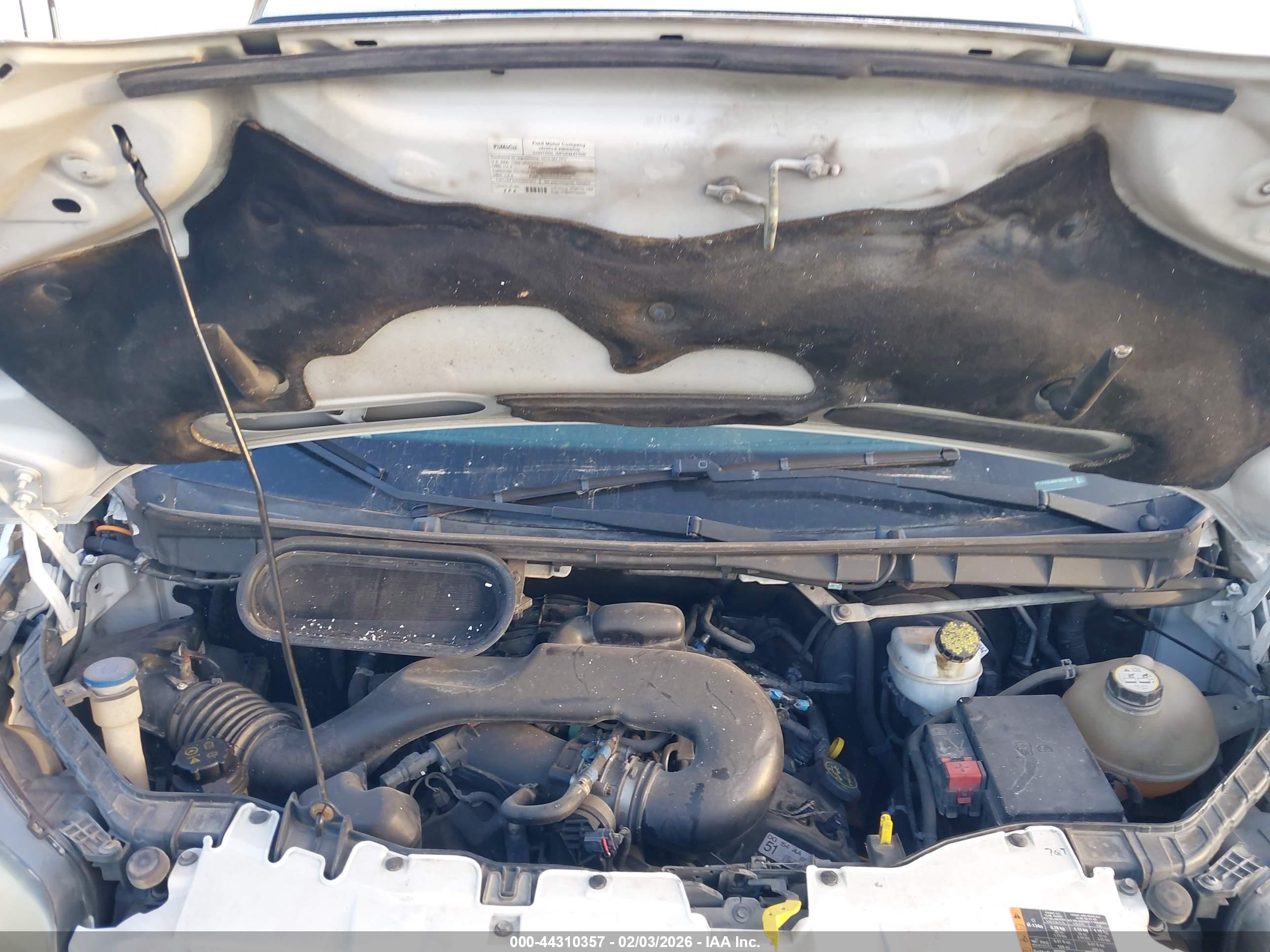 FORD TRANSIT-350 image 10