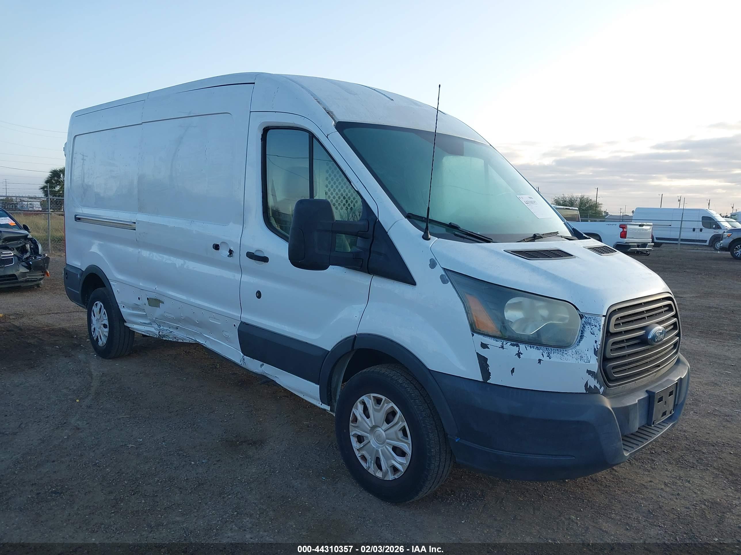 FORD TRANSIT-350 image 6