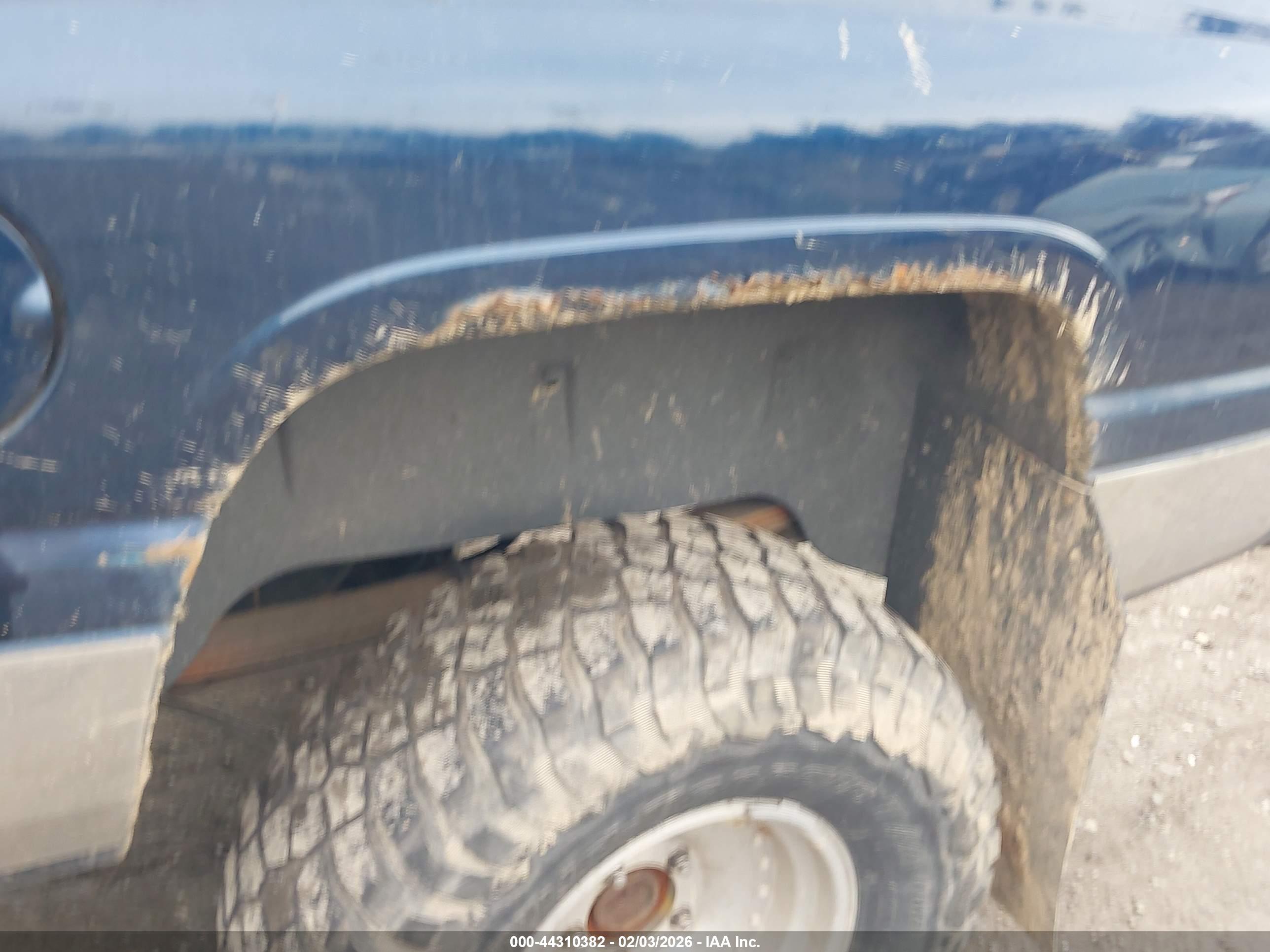 DODGE RAM image 6
