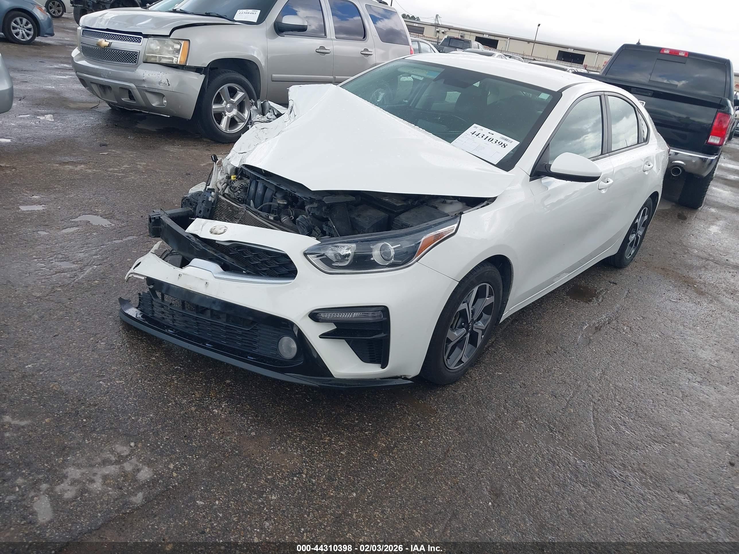 KIA FORTE image 2