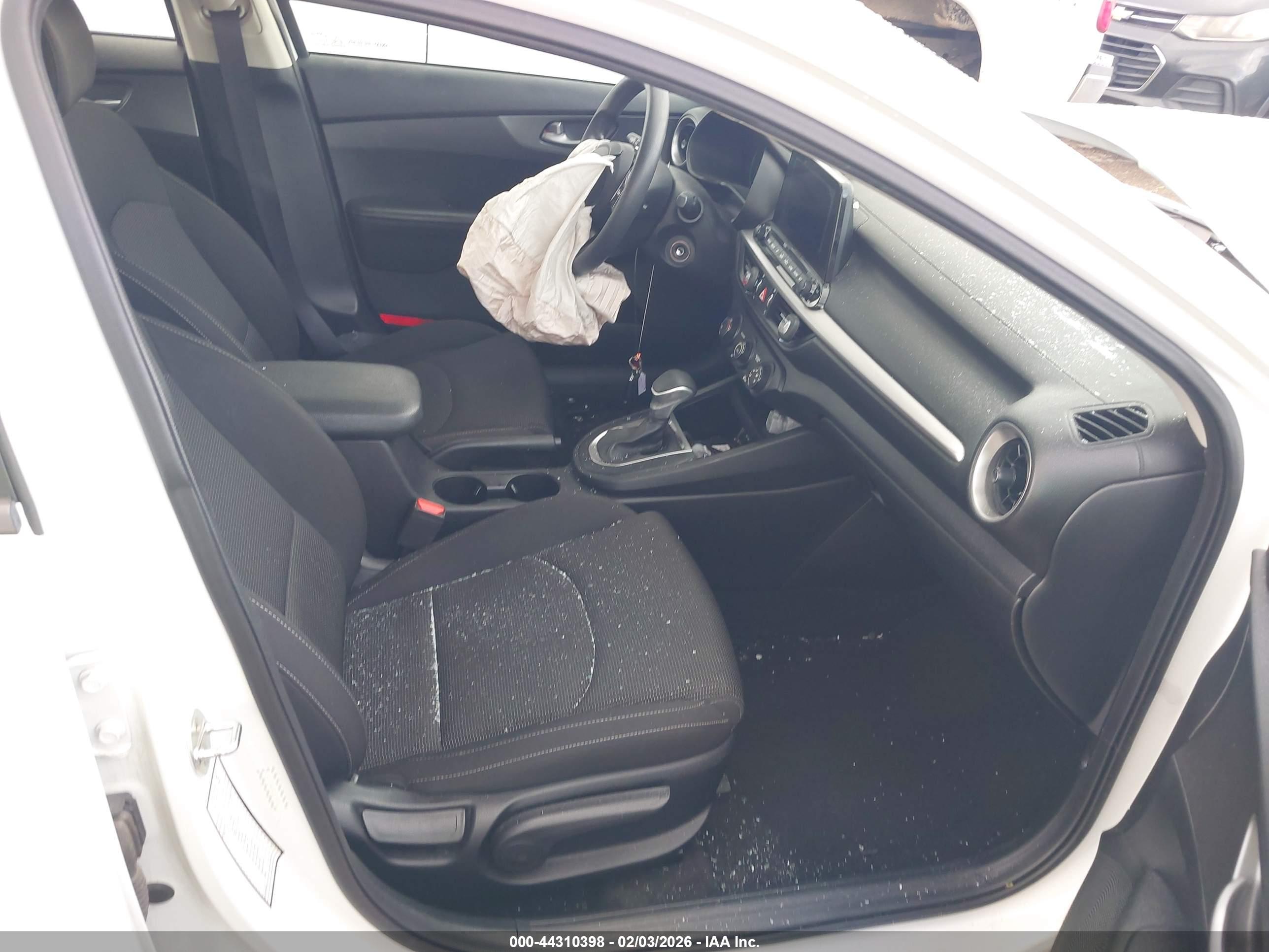 KIA FORTE image 5