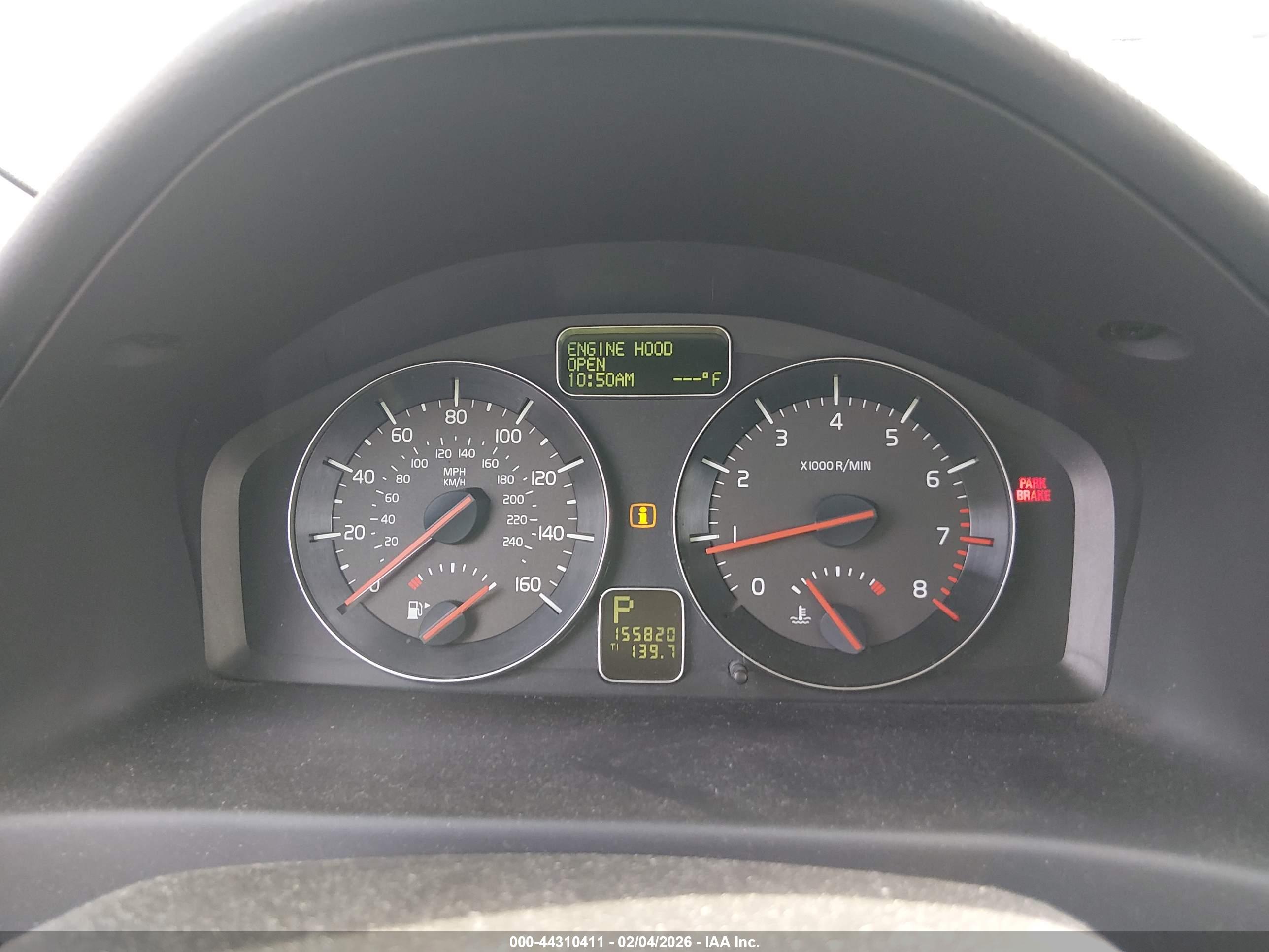 VOLVO V50 image 7