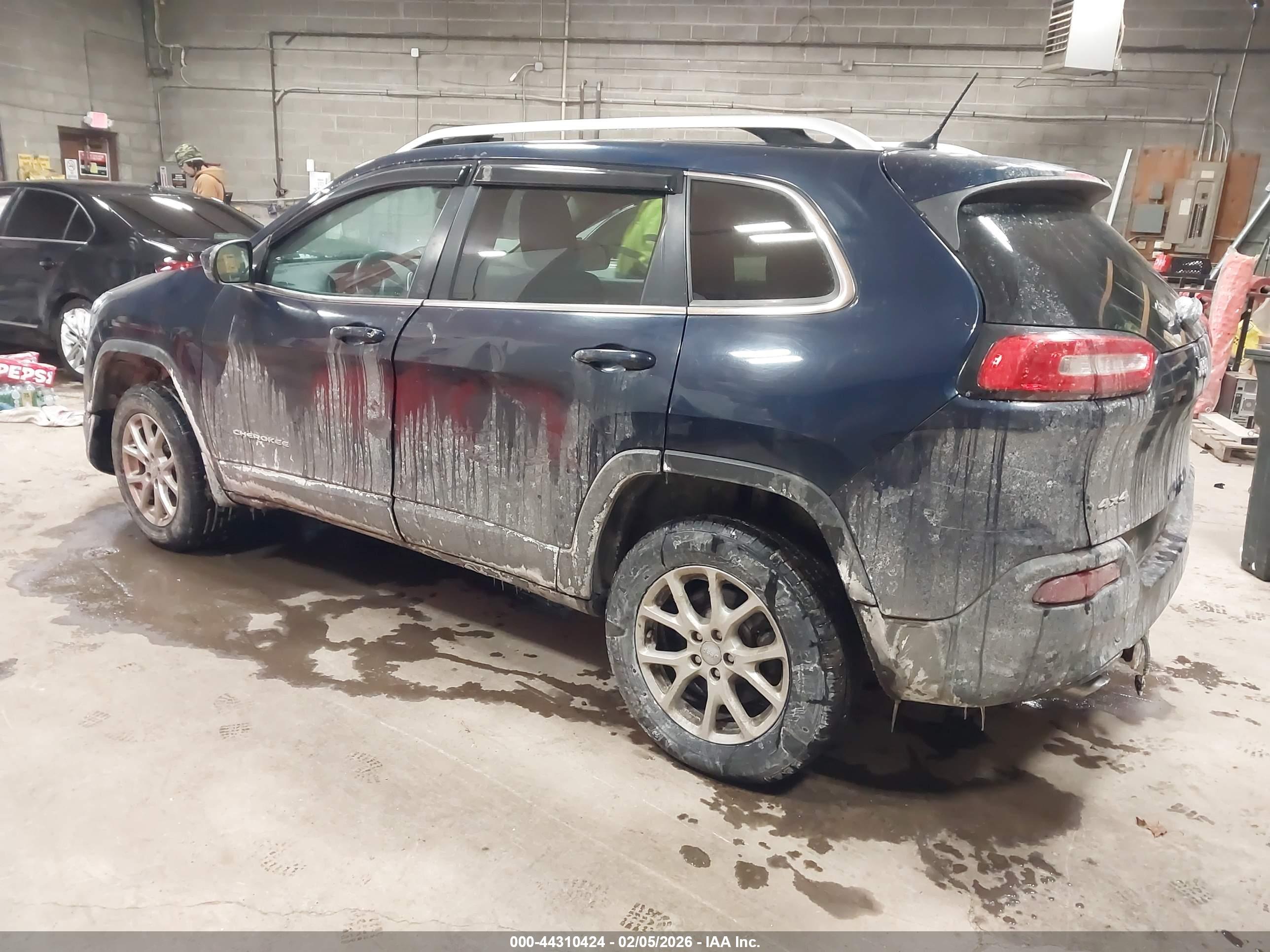 JEEP CHEROKEE image 3