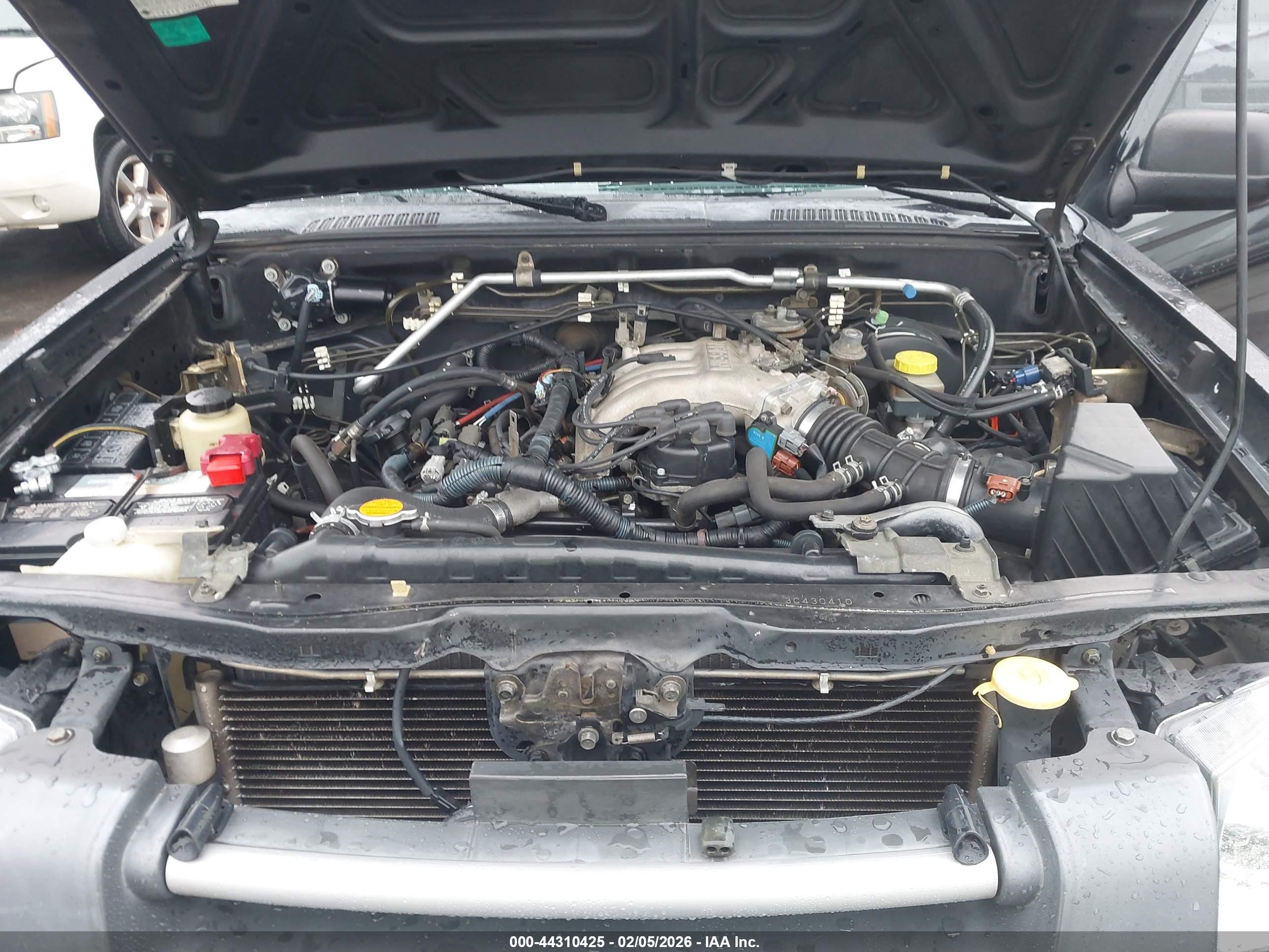 NISSAN FRONTIER image 10