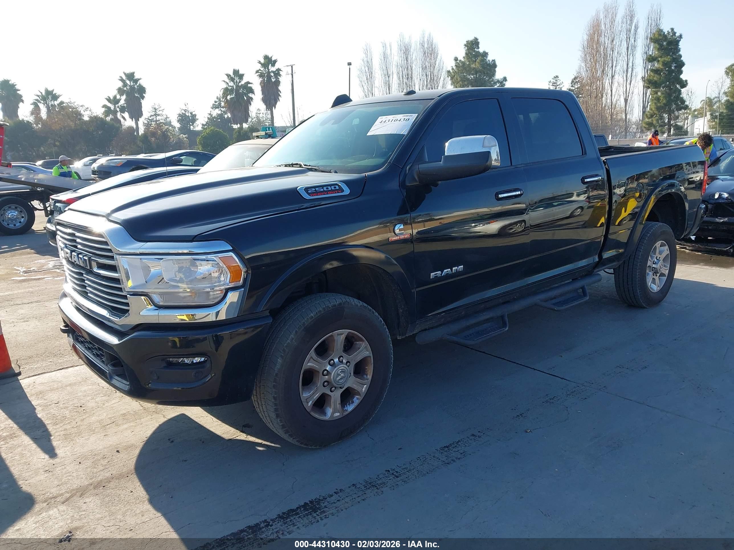 RAM 2500 image 2
