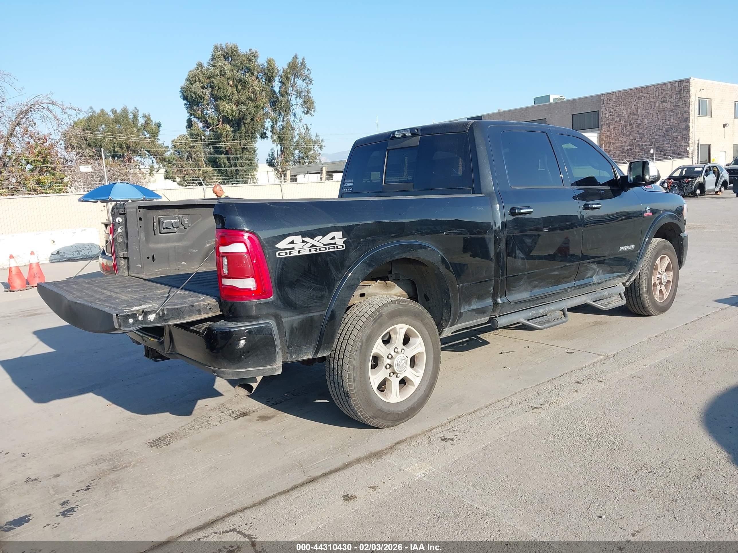 RAM 2500 image 4
