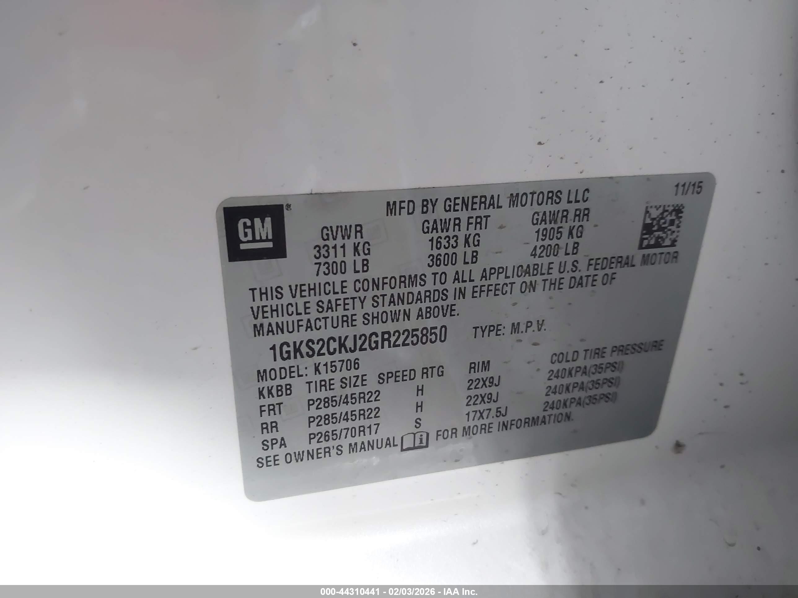 GMC YUKON image 9