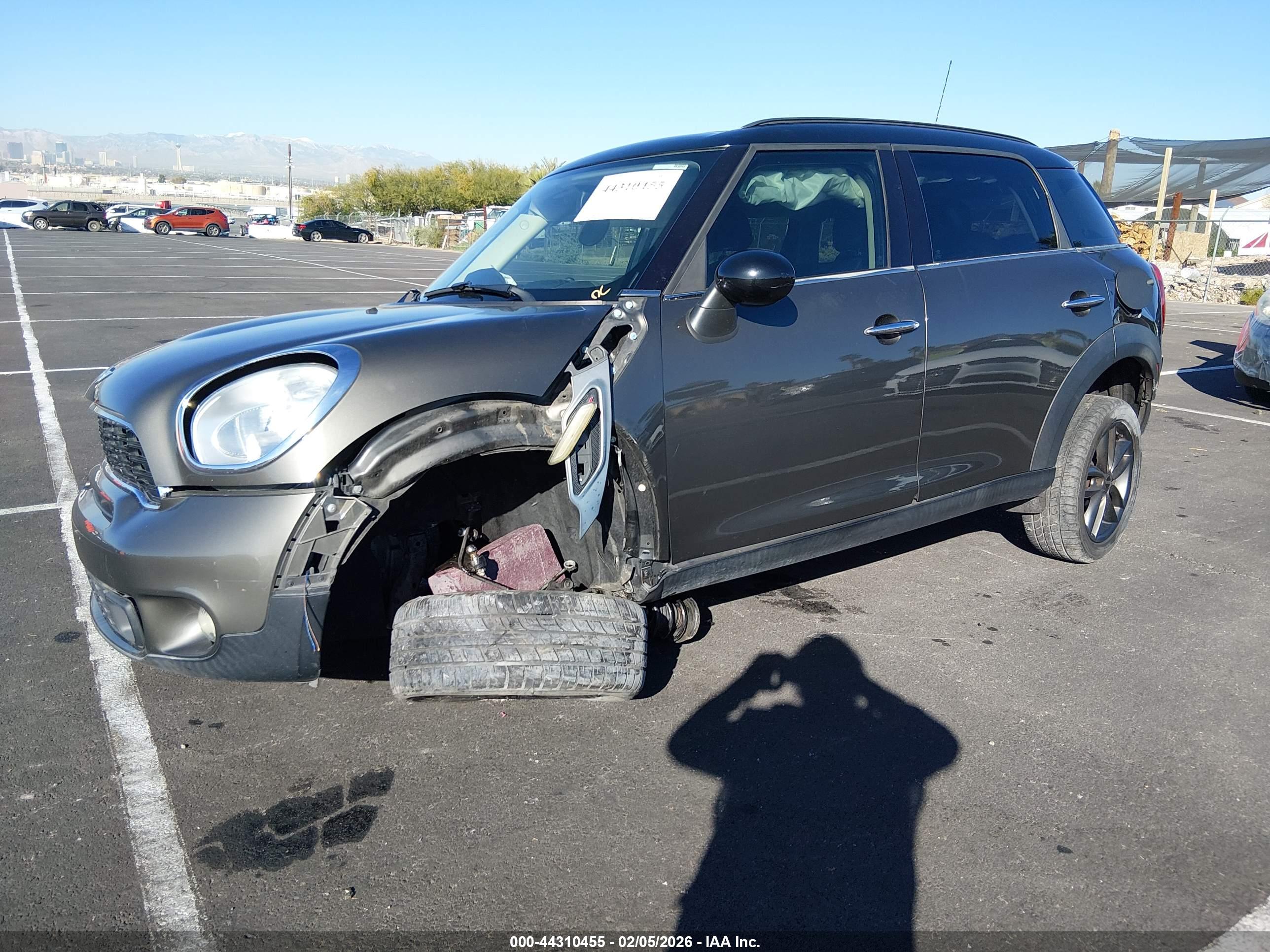 MINI COOPER image 2