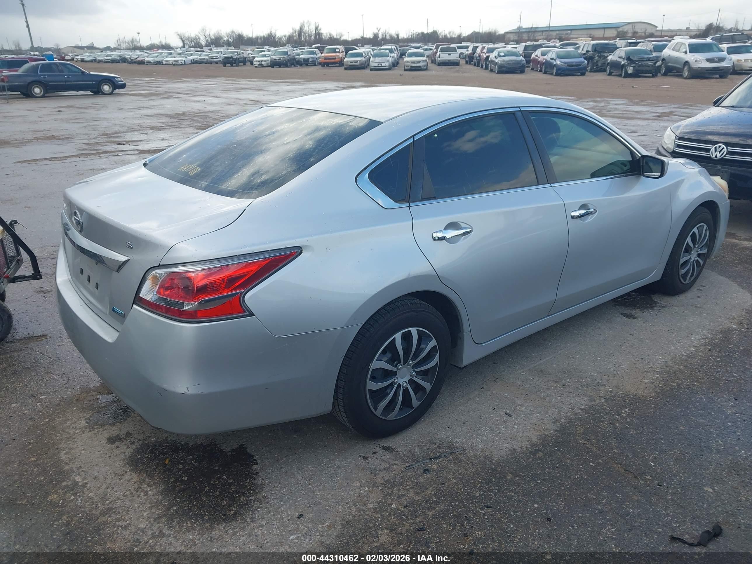 NISSAN ALTIMA image 4