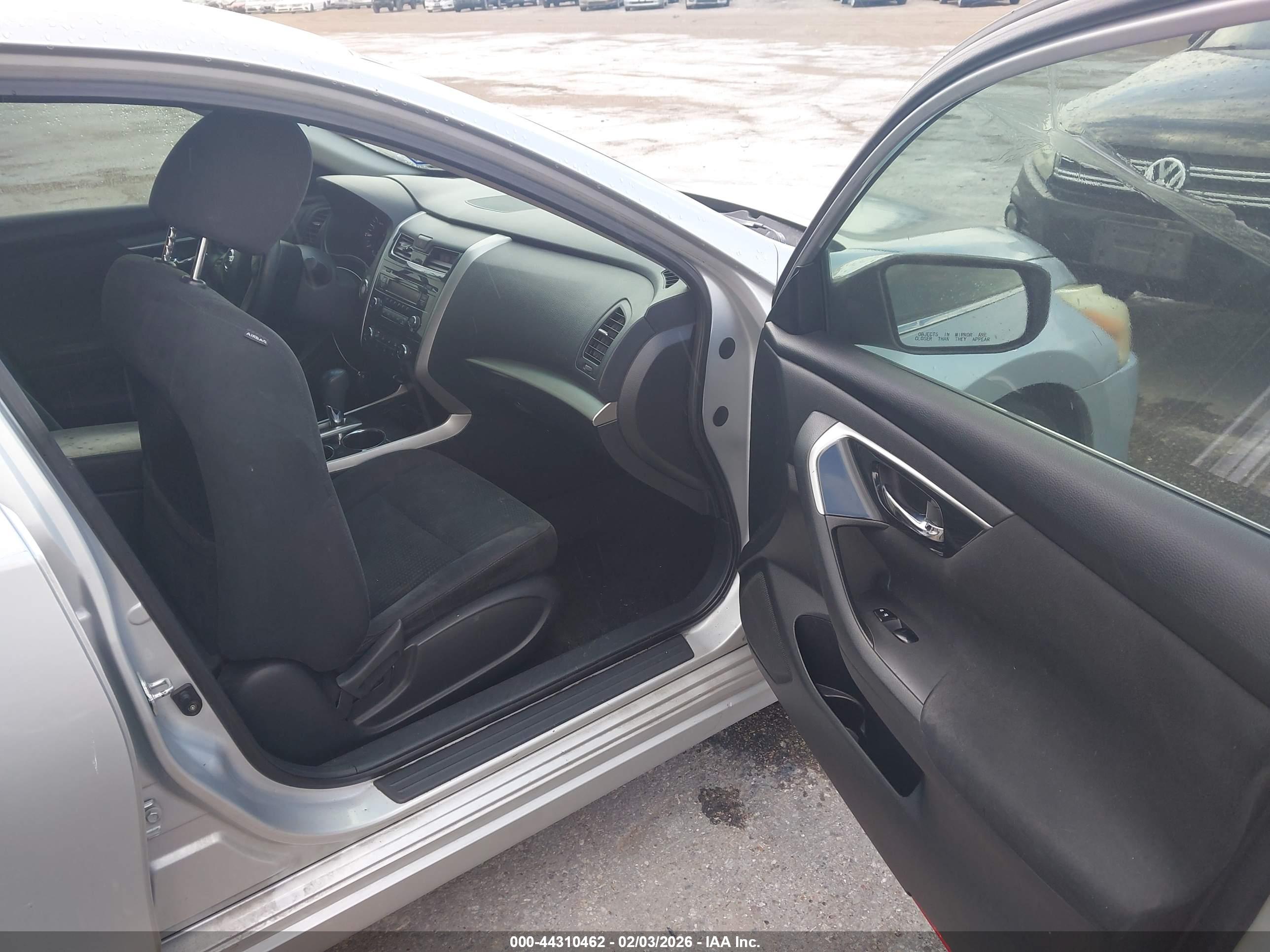 NISSAN ALTIMA image 5