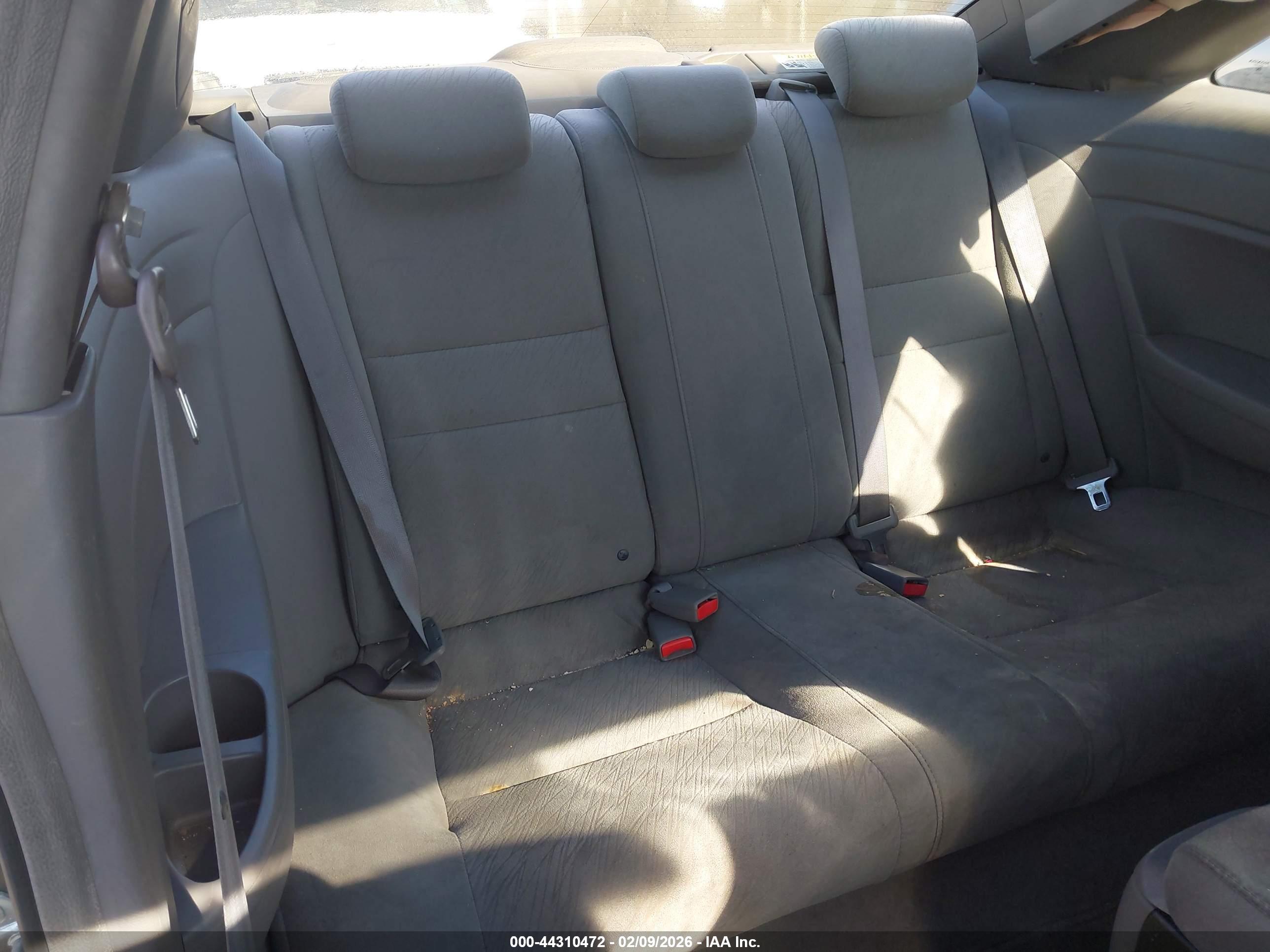 HONDA CIVIC image 8