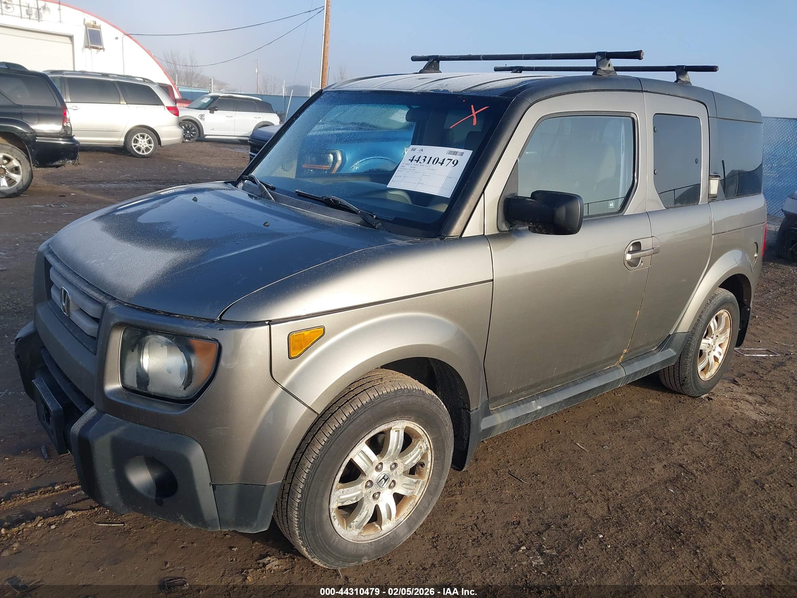 HONDA ELEMENT image 2