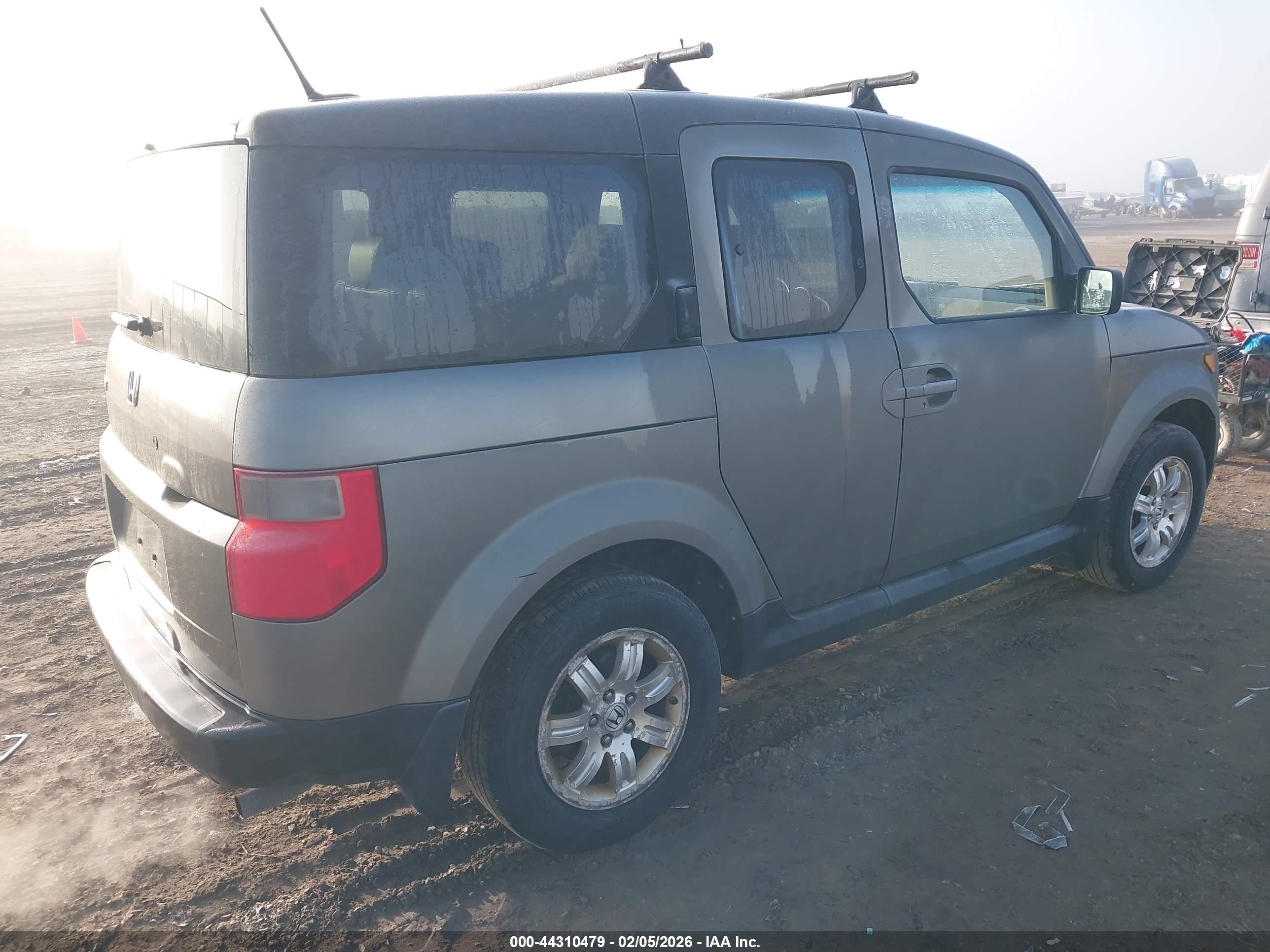 HONDA ELEMENT image 4