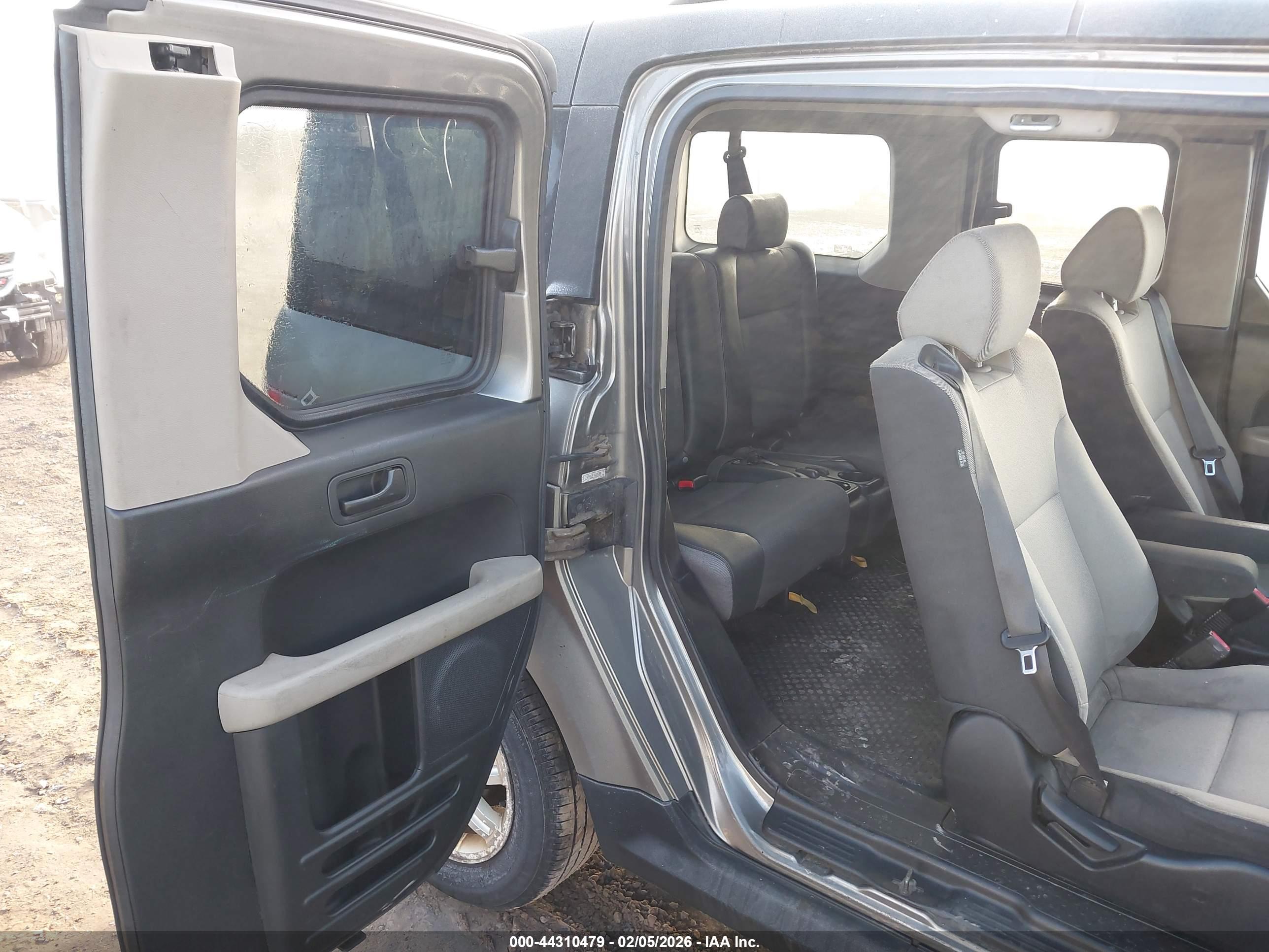 HONDA ELEMENT image 8