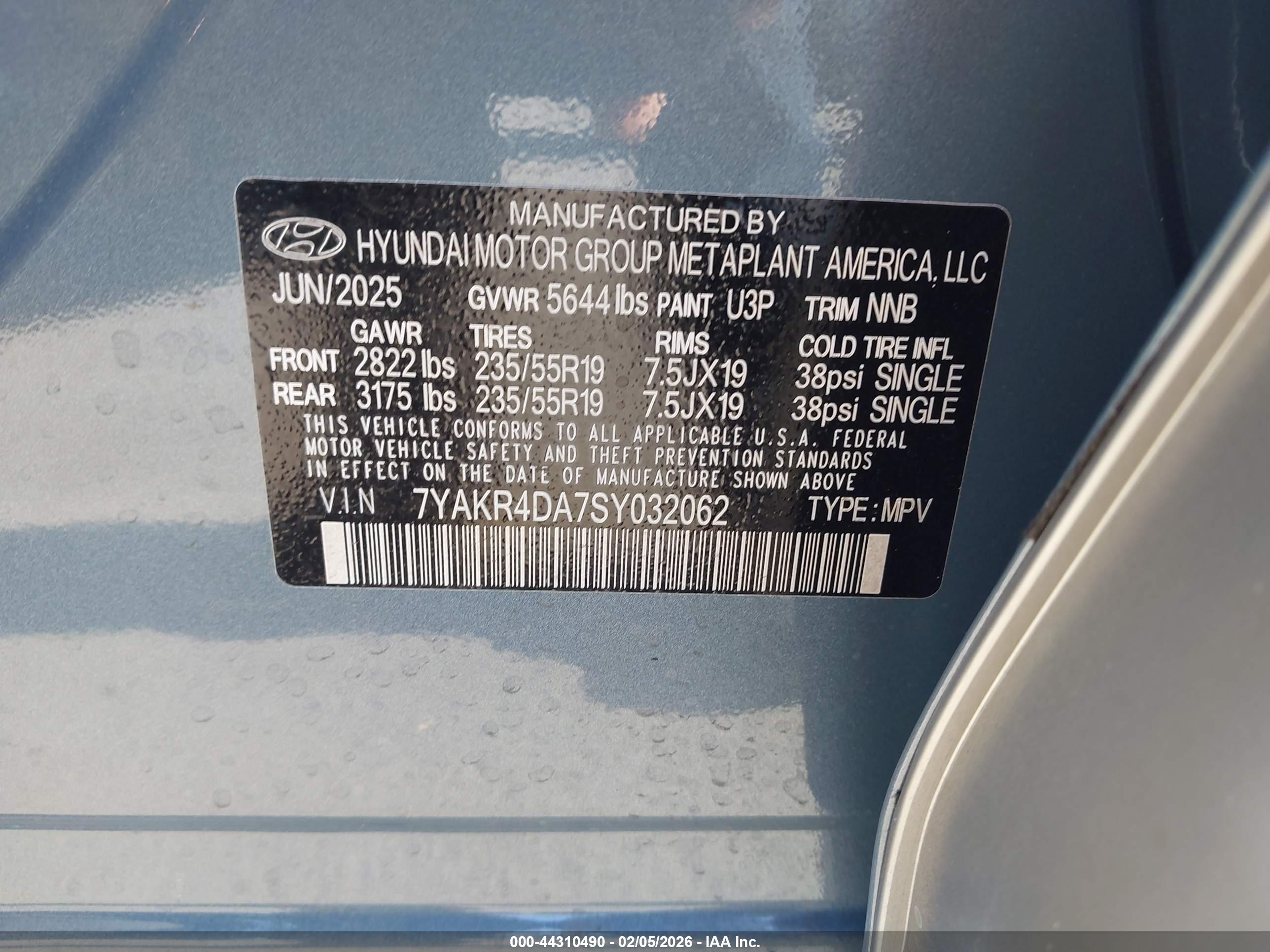 HYUNDAI IONIQ image 9