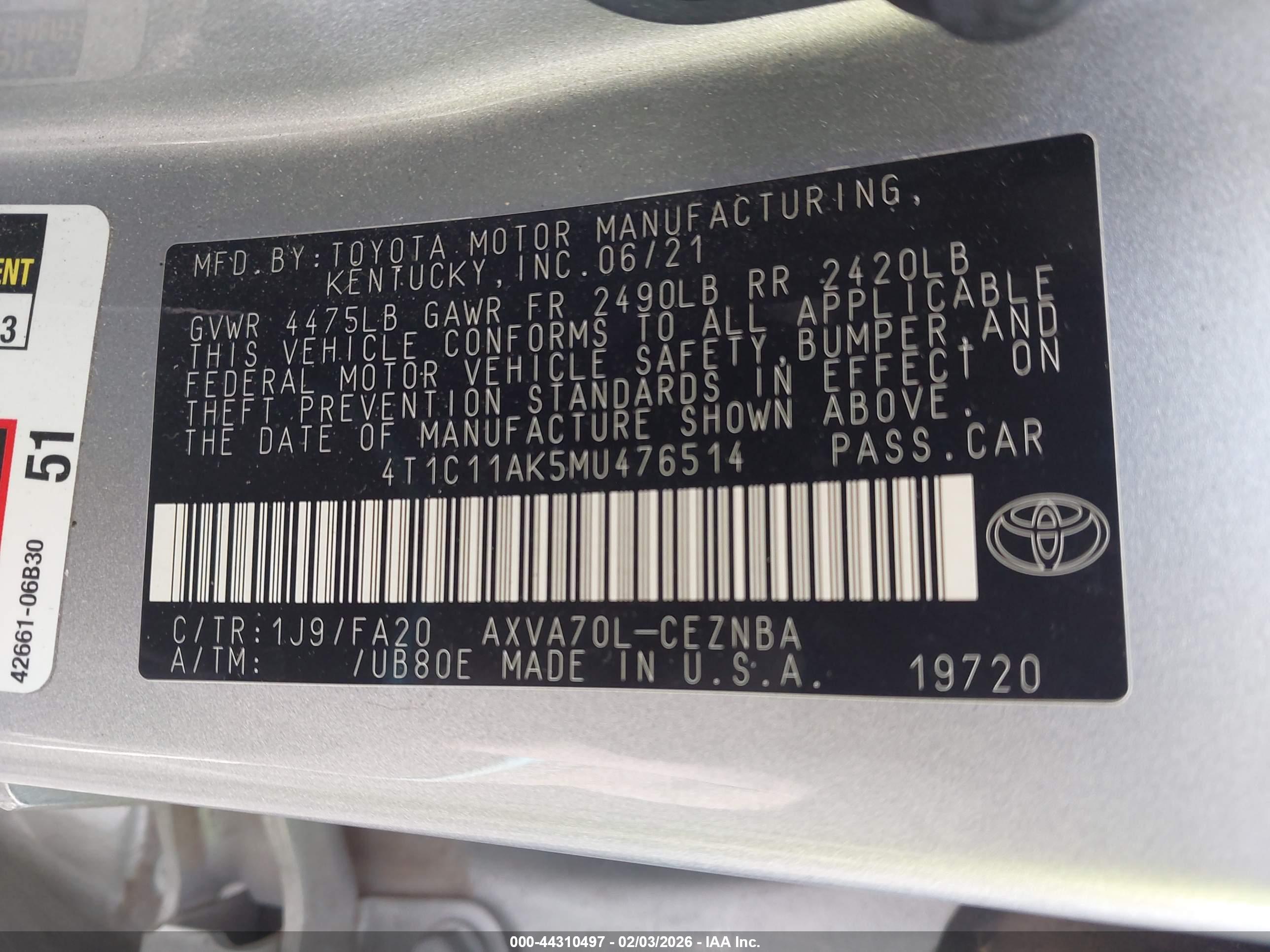 TOYOTA CAMRY image 9