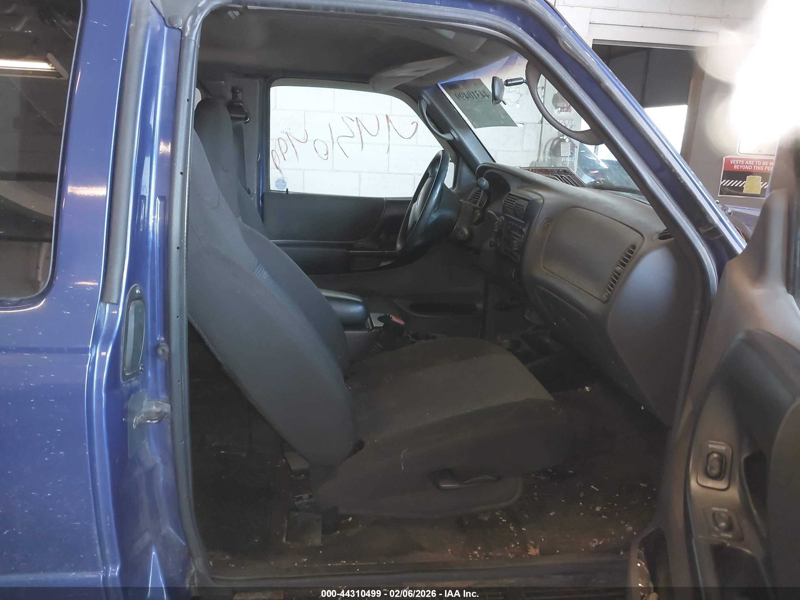 FORD RANGER image 5