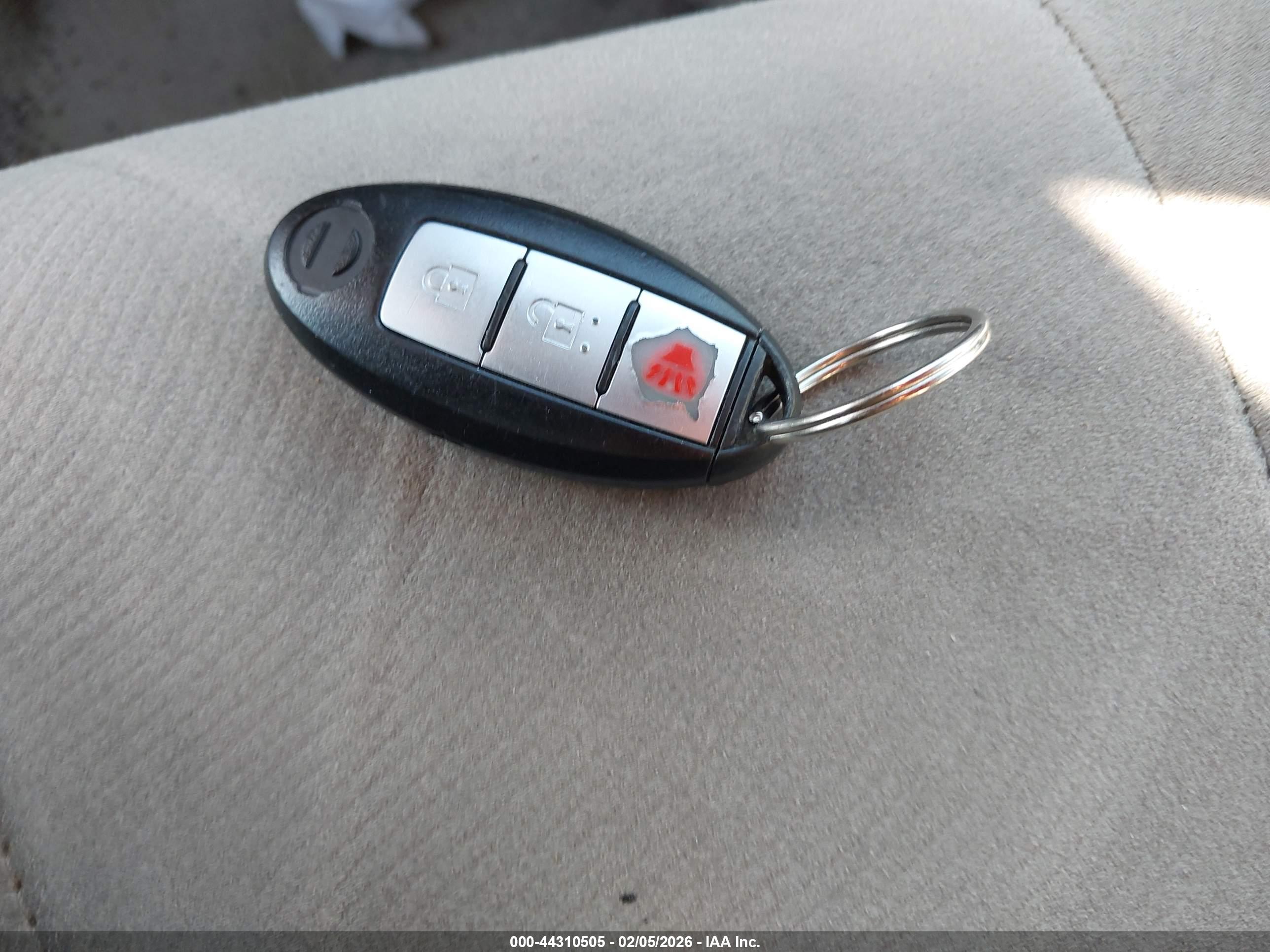 NISSAN MURANO image 11